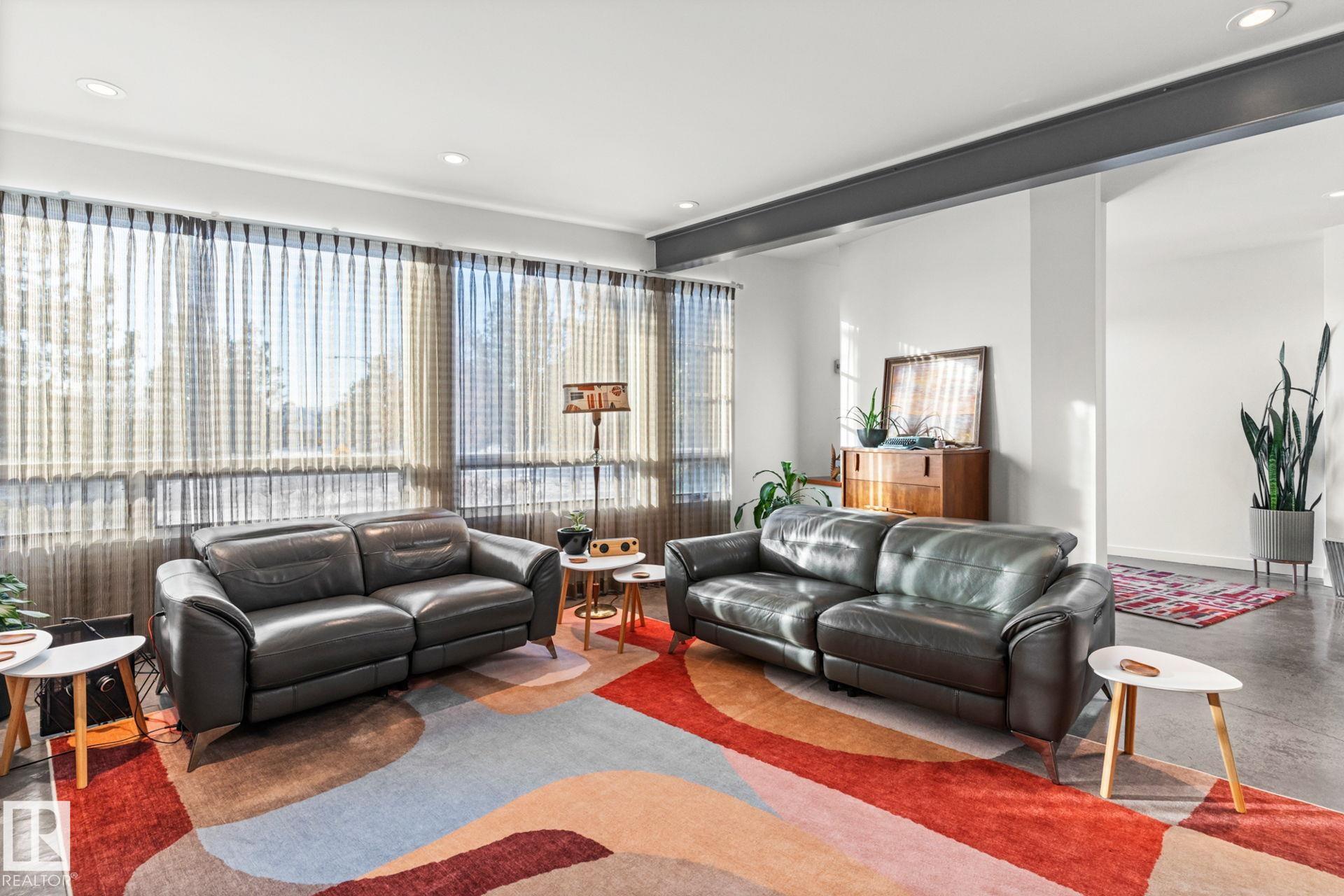 Photo 9 at 6428 Ada Boulevard NW, Highlands, Edmonton