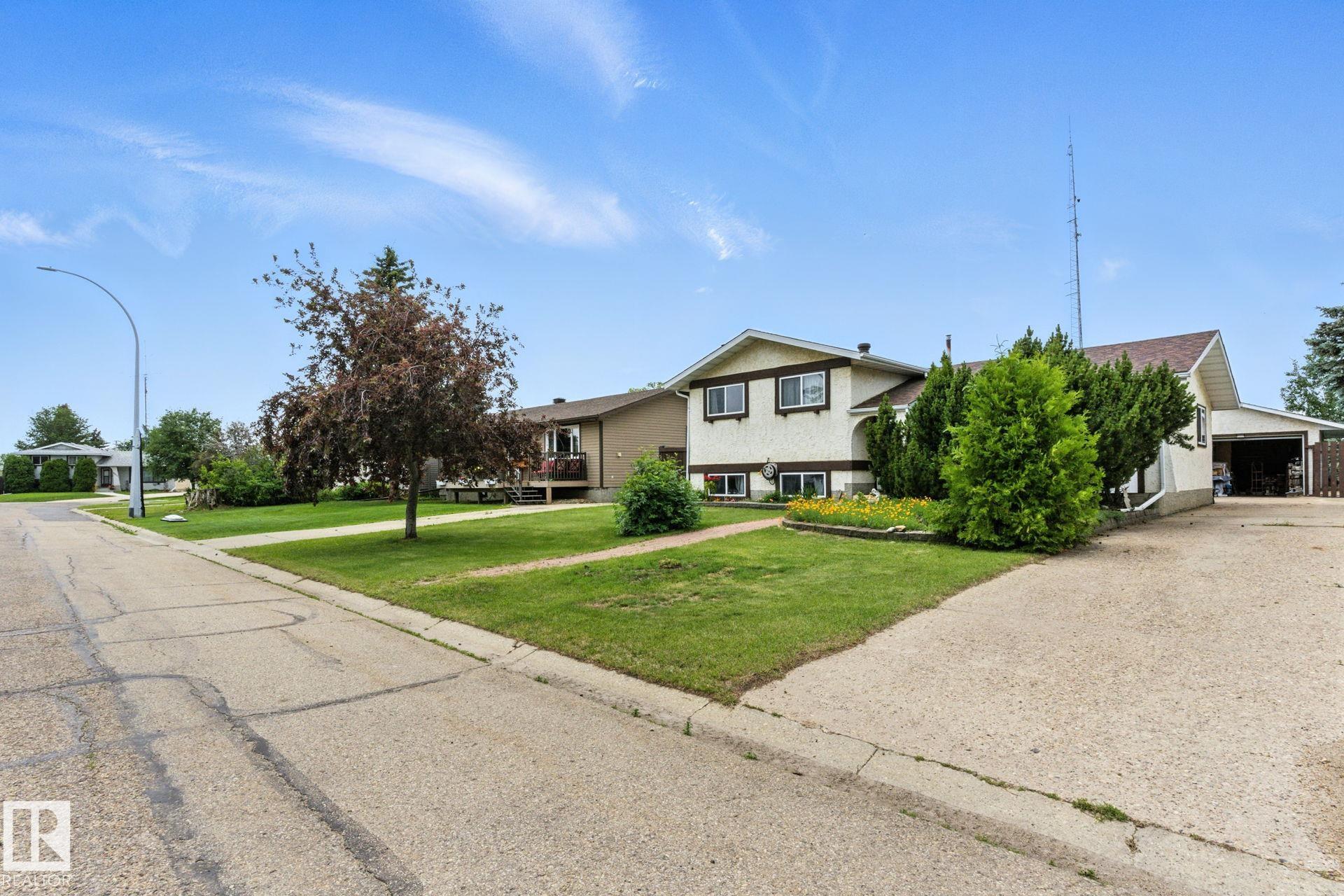 9608 98a Street, Morinville