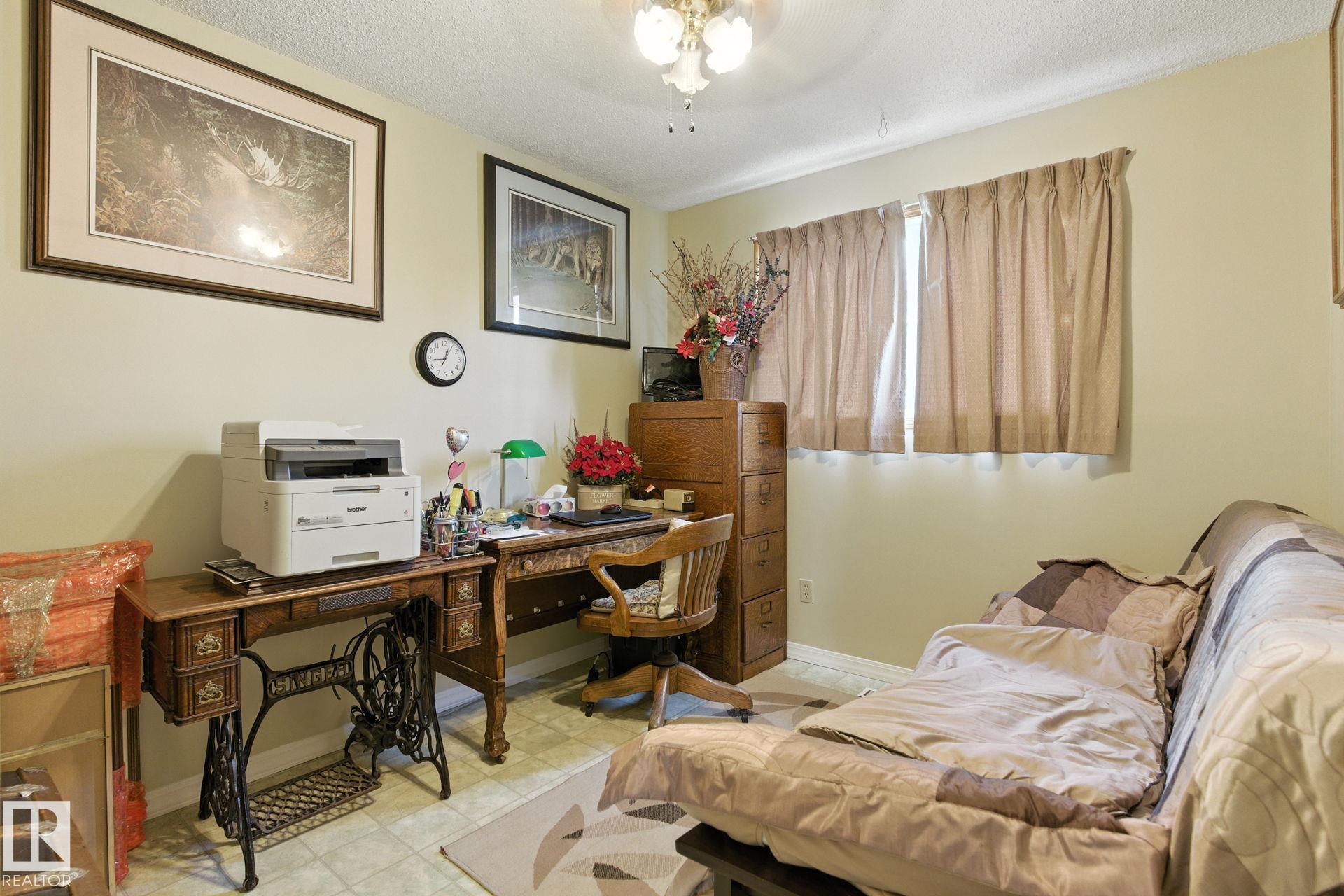 Photo 15 at 9608 98a Street, Morinville