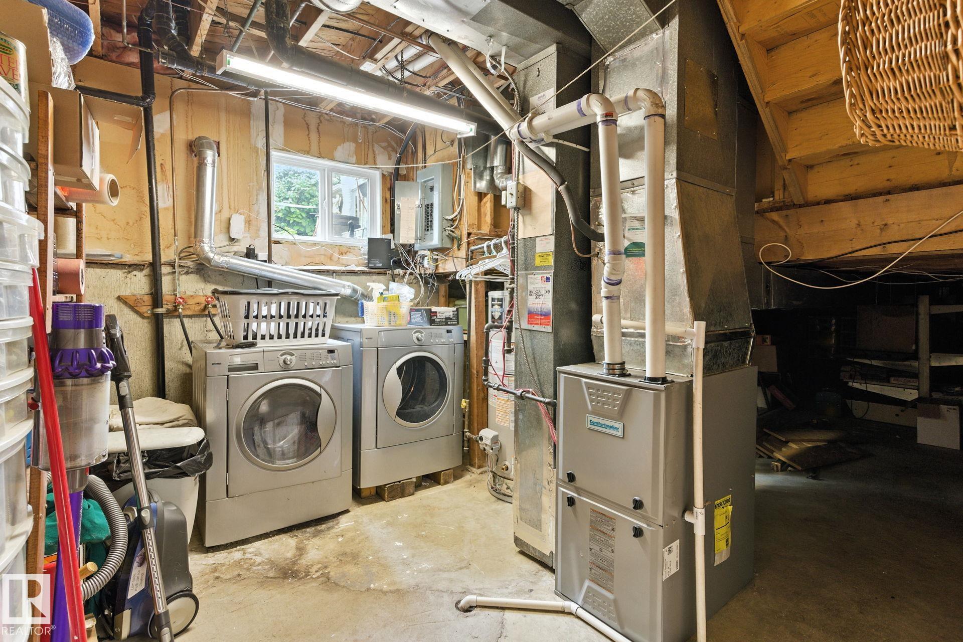 Photo 23 at 9608 98a Street, Morinville