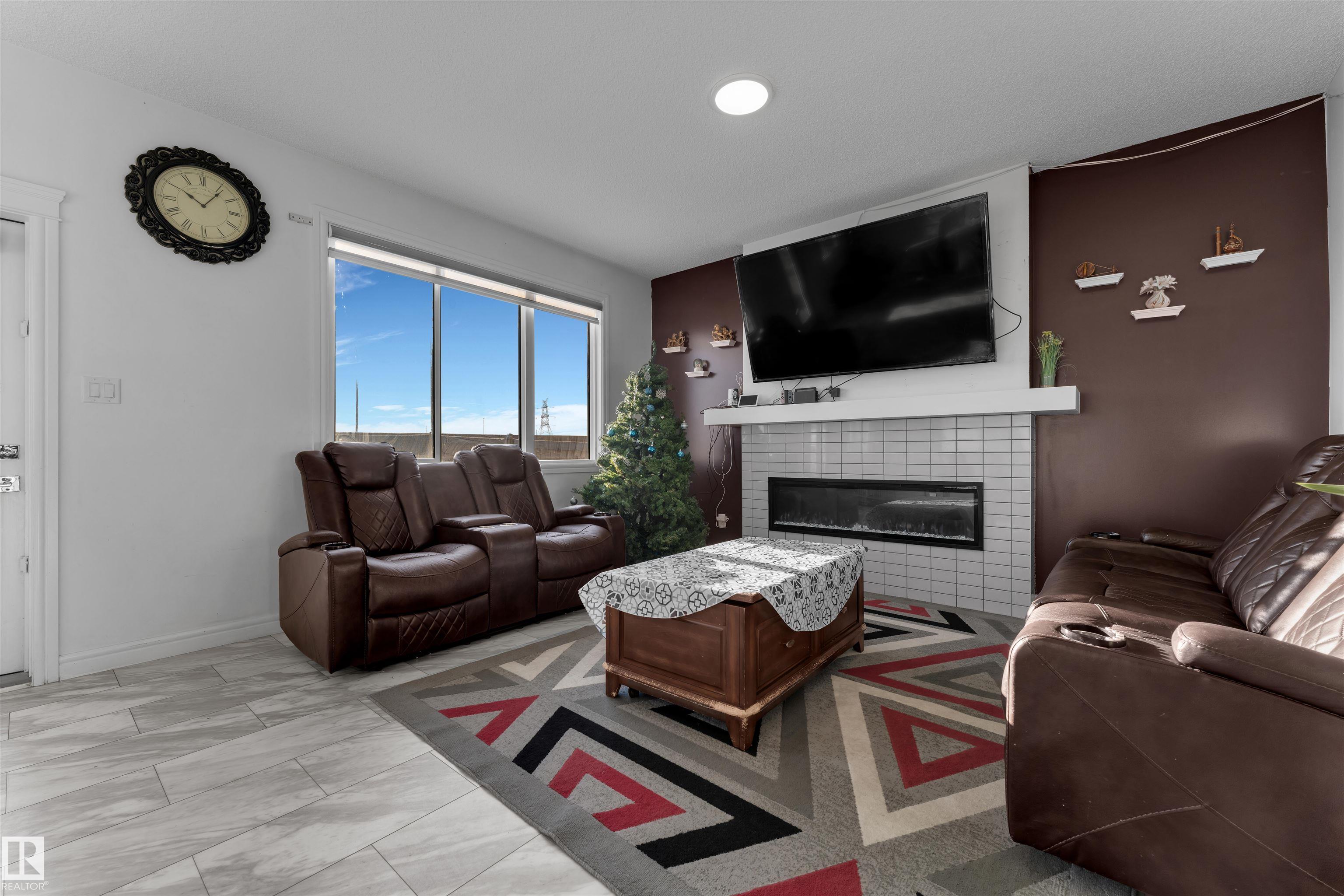 Photo 13 at 1315 20 Street NW, Laurel, Edmonton