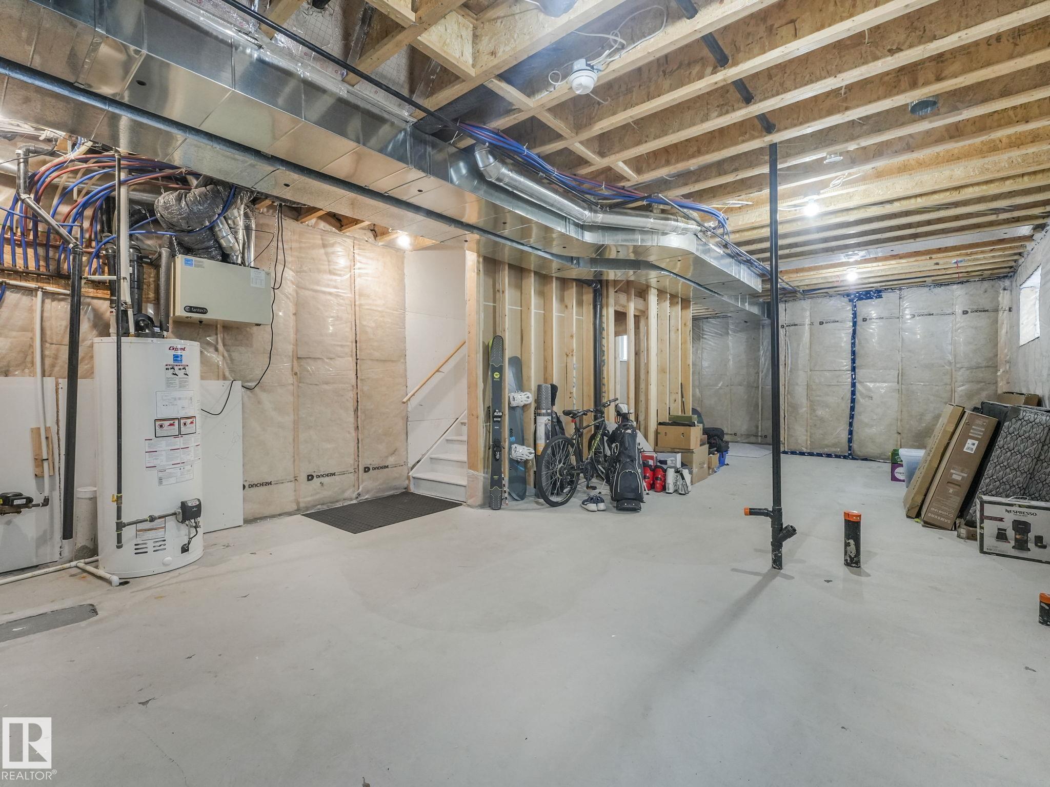 Photo 43 at 3510 48 Avenue, Forest Heights, Beaumont