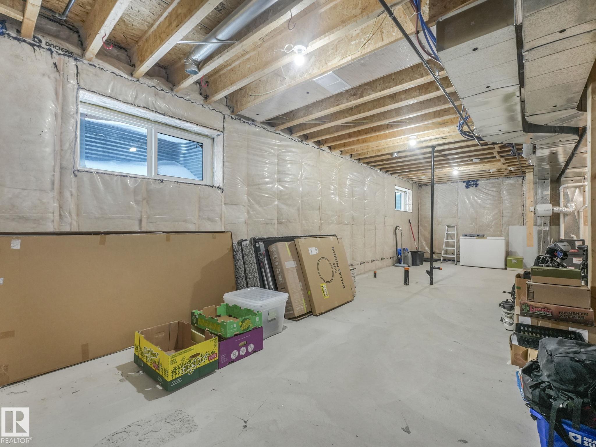 Photo 44 at 3510 48 Avenue, Forest Heights, Beaumont