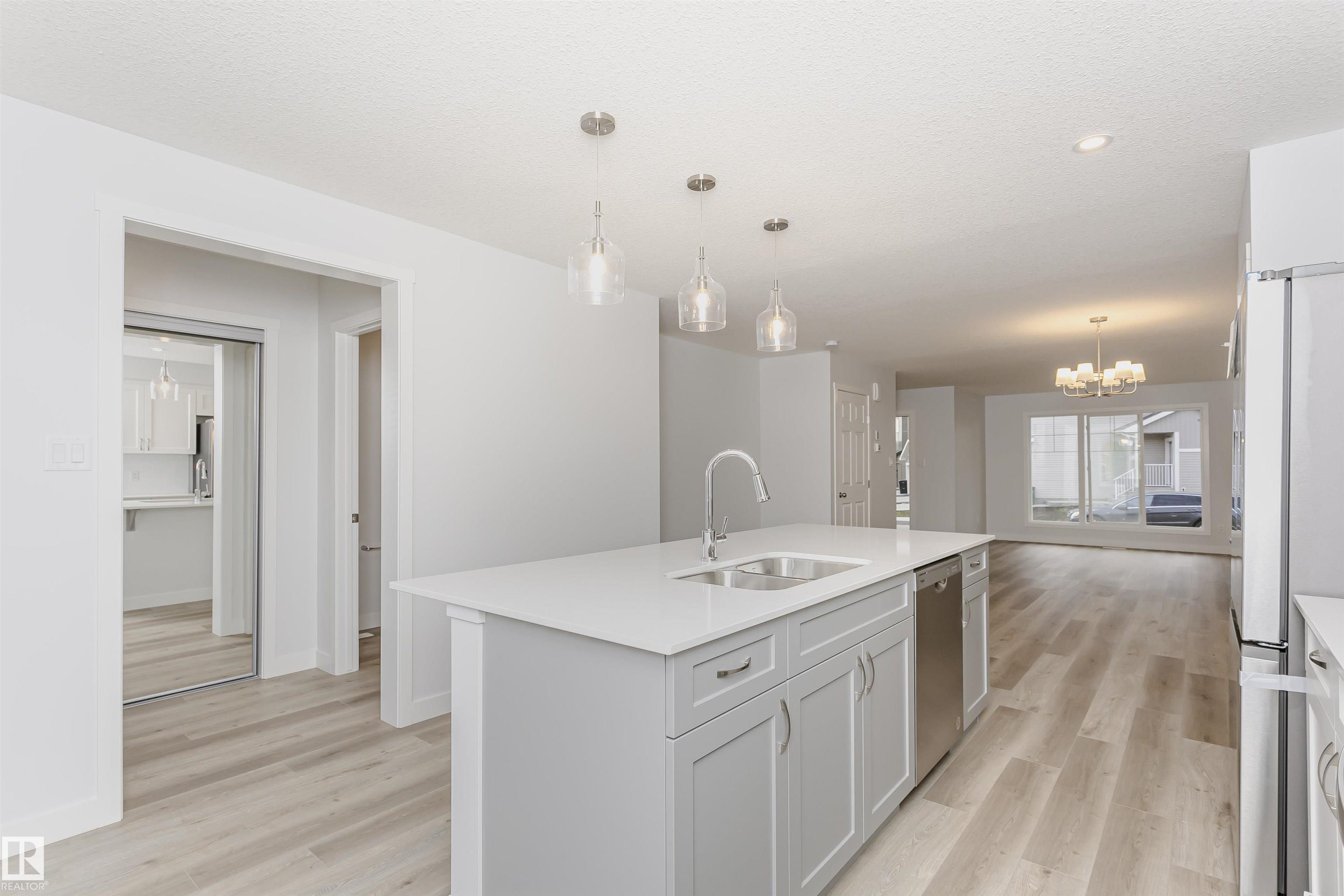 Photo 13 at 9564 Carson Bend SW, Chappelle Area, Edmonton