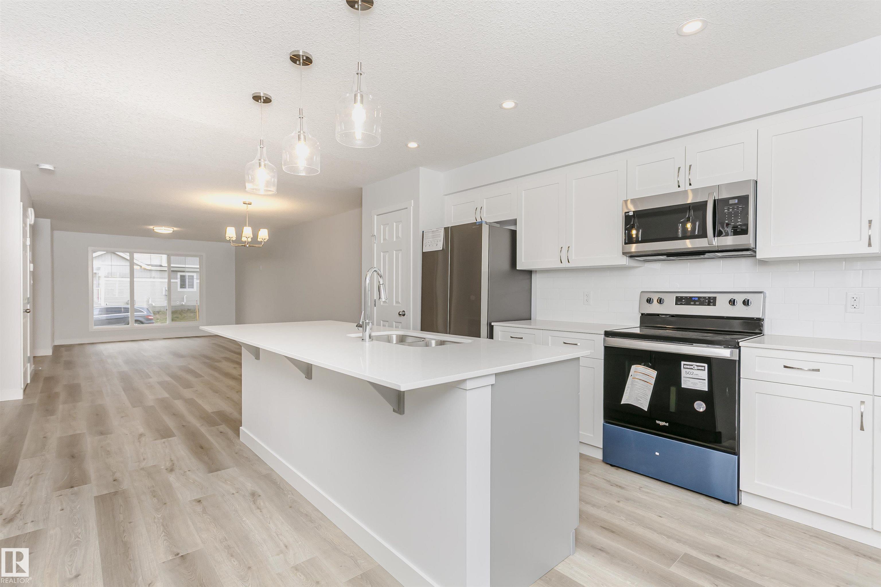 Photo 14 at 9564 Carson Bend SW, Chappelle Area, Edmonton