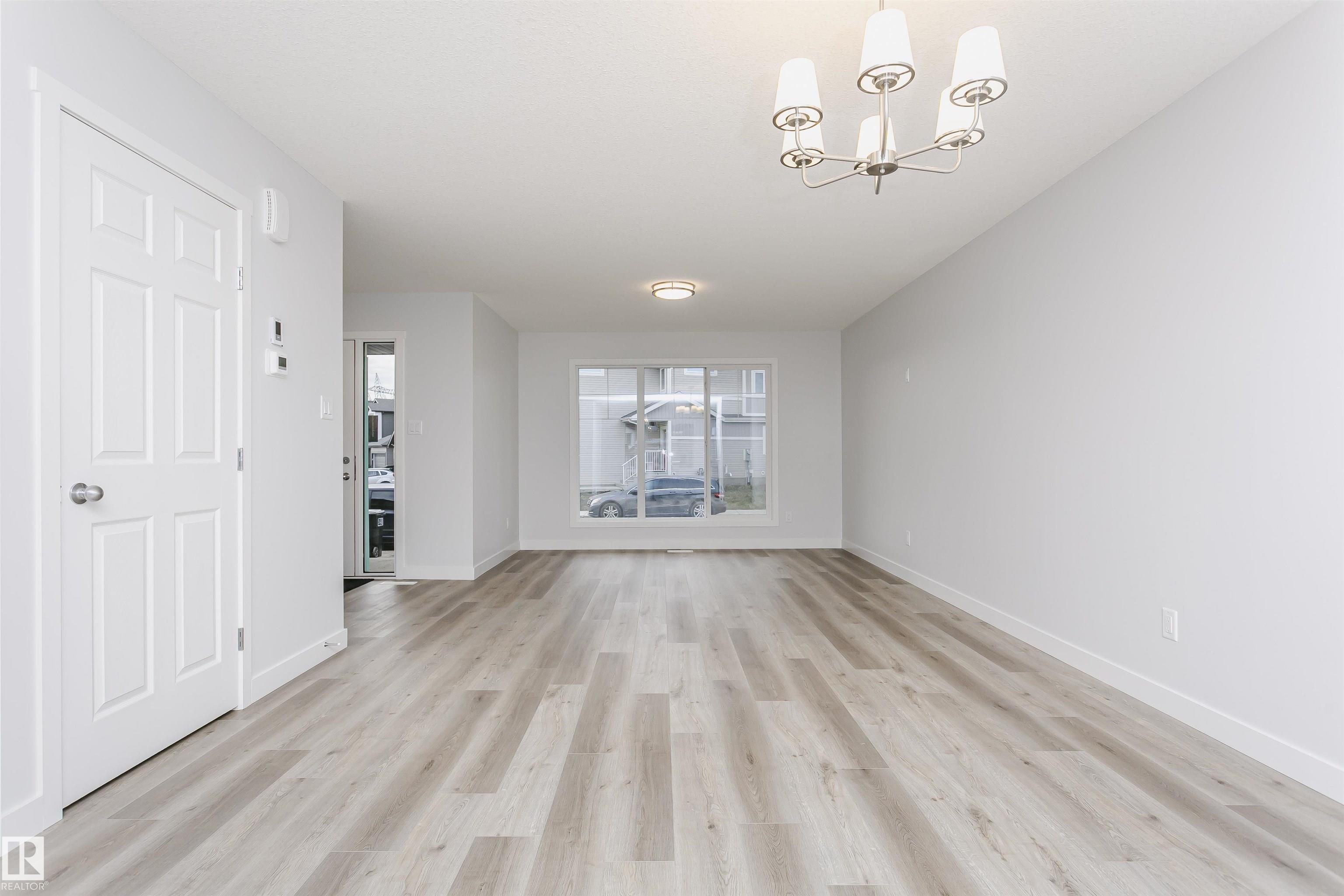 Photo 9 at 9564 Carson Bend SW, Chappelle Area, Edmonton