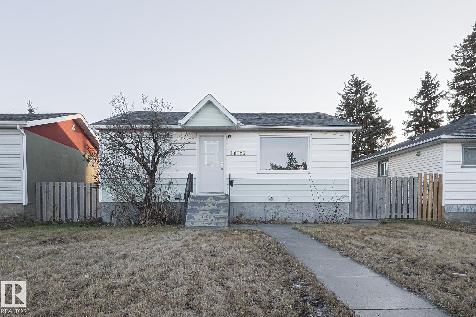 16025 100a Avenue NW, Glenwood, Edmonton