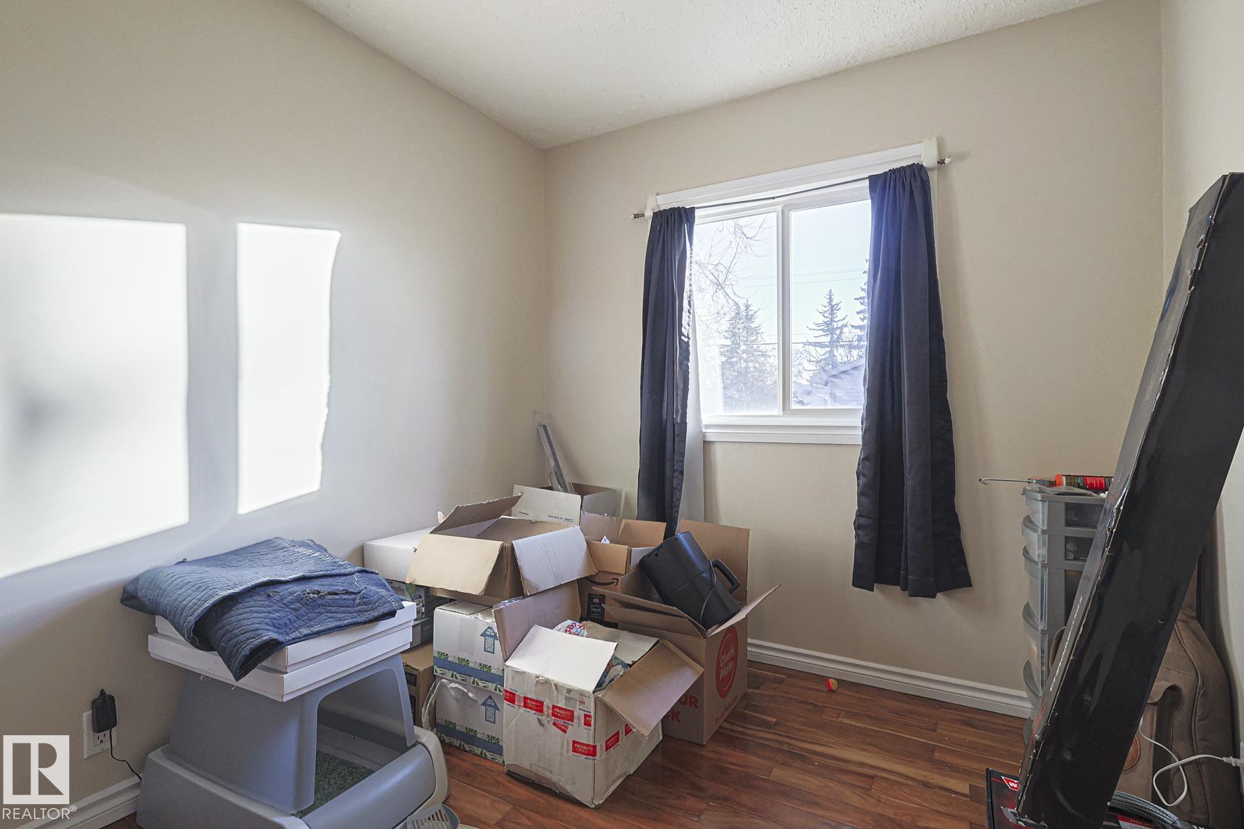 Photo 17 at 16025 100a Avenue NW, Glenwood, Edmonton