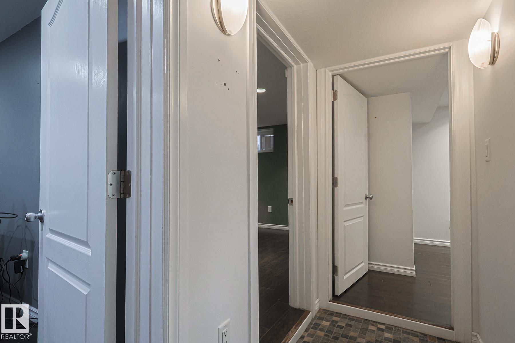 Photo 24 at 16025 100a Avenue NW, Glenwood, Edmonton