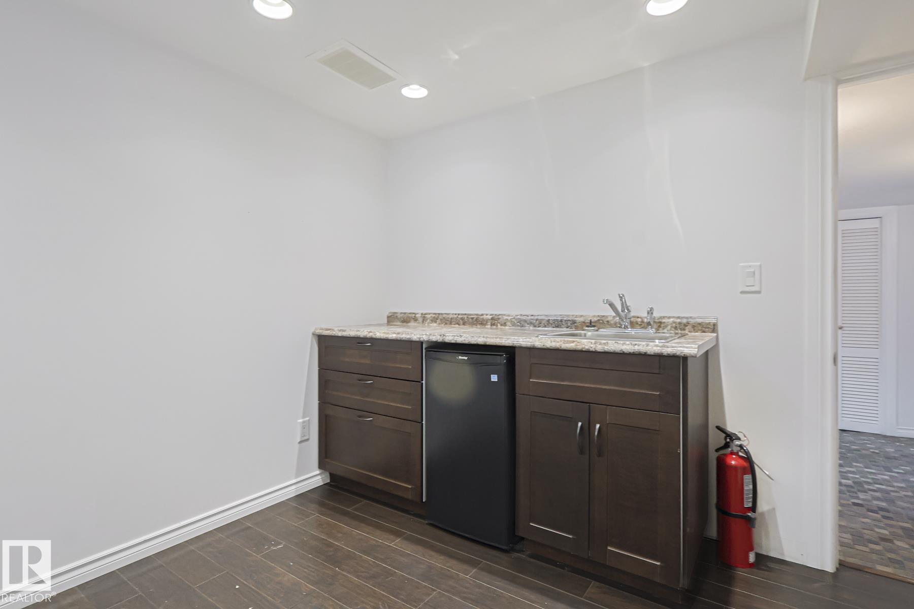 Photo 37 at 16025 100a Avenue NW, Glenwood, Edmonton