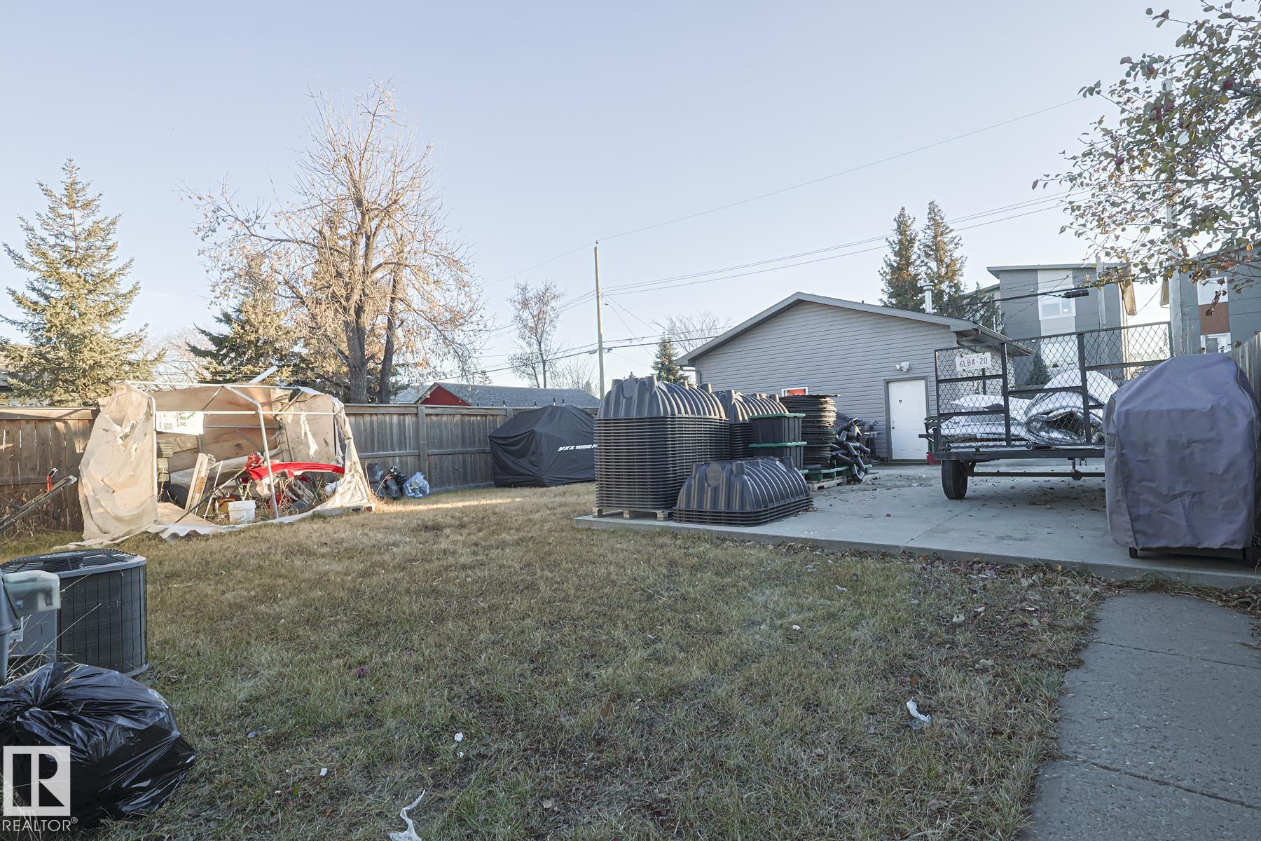 Photo 38 at 16025 100a Avenue NW, Glenwood, Edmonton