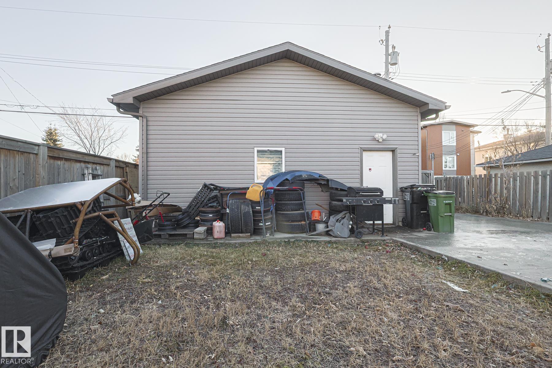 Photo 41 at 16025 100a Avenue NW, Glenwood, Edmonton