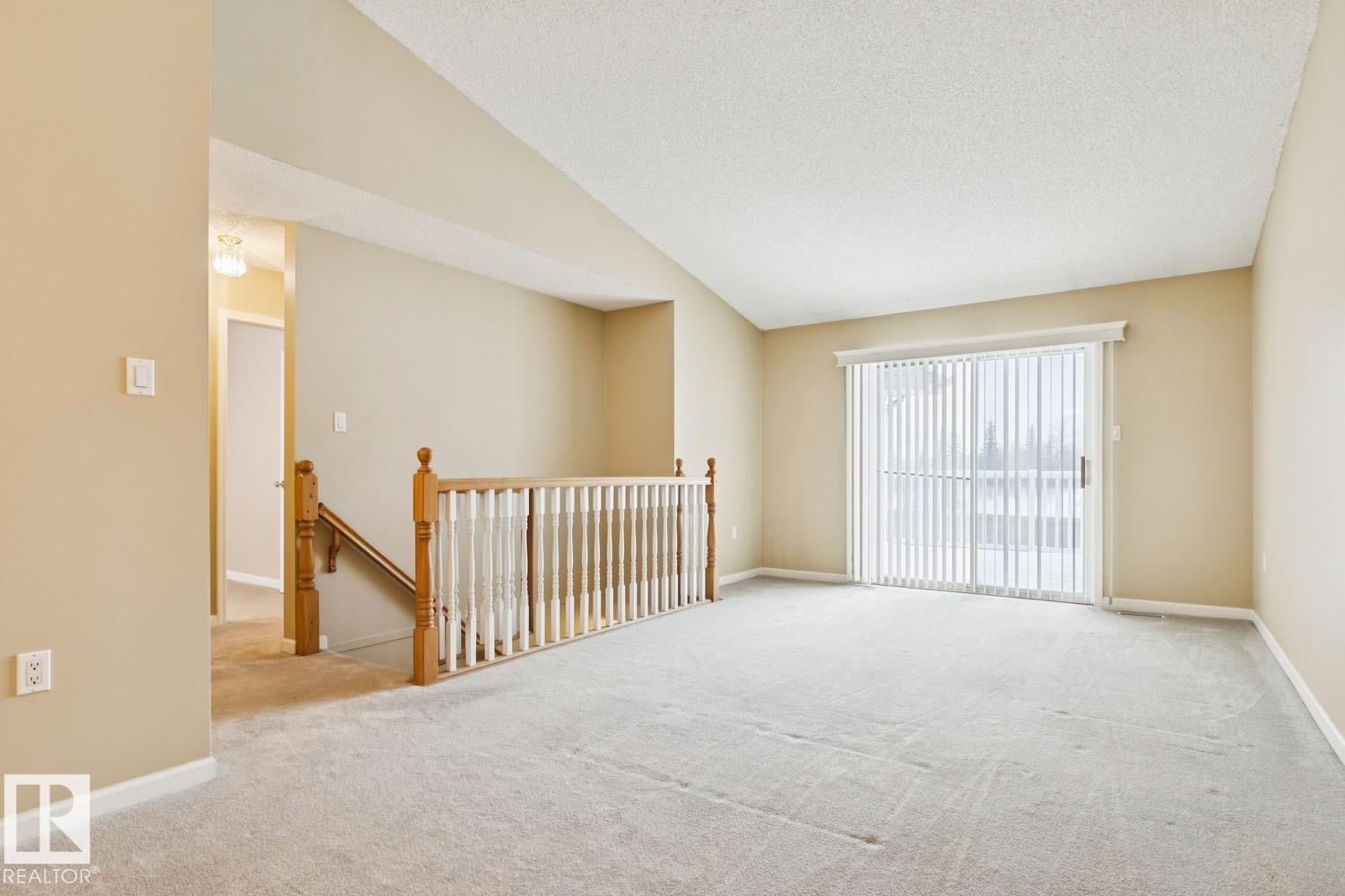 https://zimg.paragon.ice.com/ParagonImages/Property/PM/RAE/225388249/11/0/0/403db19902e87b5603a1be0bd7018047/1/999ab1536dc41aabda0f22835d31e177/225388249-f820db9a-71c5-4c2b-9373-eec801a4e6ae.JPG