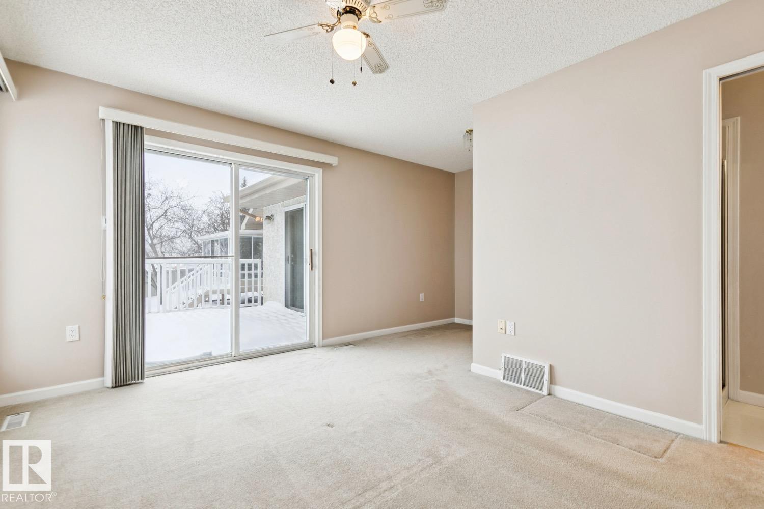 https://zimg.paragon.ice.com/ParagonImages/Property/PM/RAE/225388249/22/0/0/ceaacf41b2d7b1d26dc8e49f097db12c/1/999ab1536dc41aabda0f22835d31e177/225388249-bb22e319-6b56-41a4-b322-2776144a5396.JPG