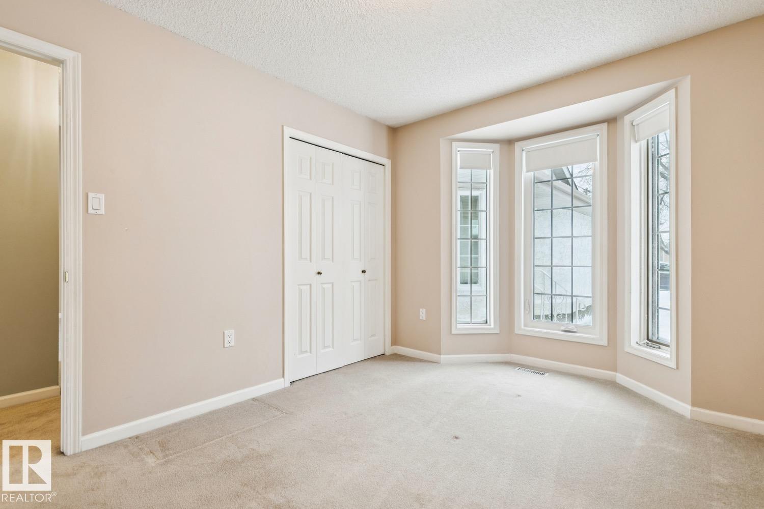 https://zimg.paragon.ice.com/ParagonImages/Property/PM/RAE/225388249/27/0/0/60f8a2c0d3a7f43671b92d2bb6d74e31/1/999ab1536dc41aabda0f22835d31e177/225388249-6e3870fd-0887-4a83-8d5c-e944bef64a4e.JPG