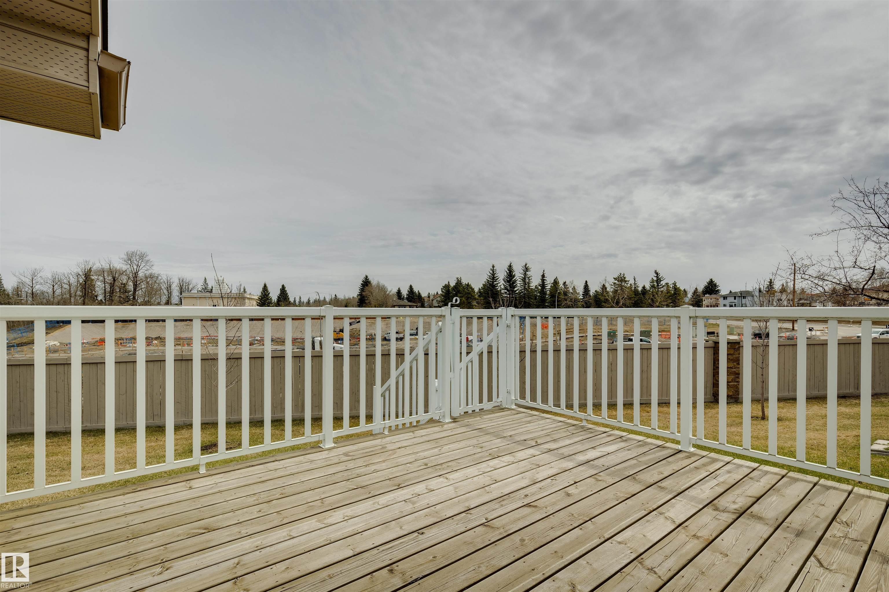 https://zimg.paragon.ice.com/ParagonImages/Property/PM/RAE/225388249/67/0/0/00588163d055bf8fa9f67c94b918d716/1/999ab1536dc41aabda0f22835d31e177/225388249-9534f6eb-4a3a-4cc7-a4f8-8d2b69f2a815.JPG