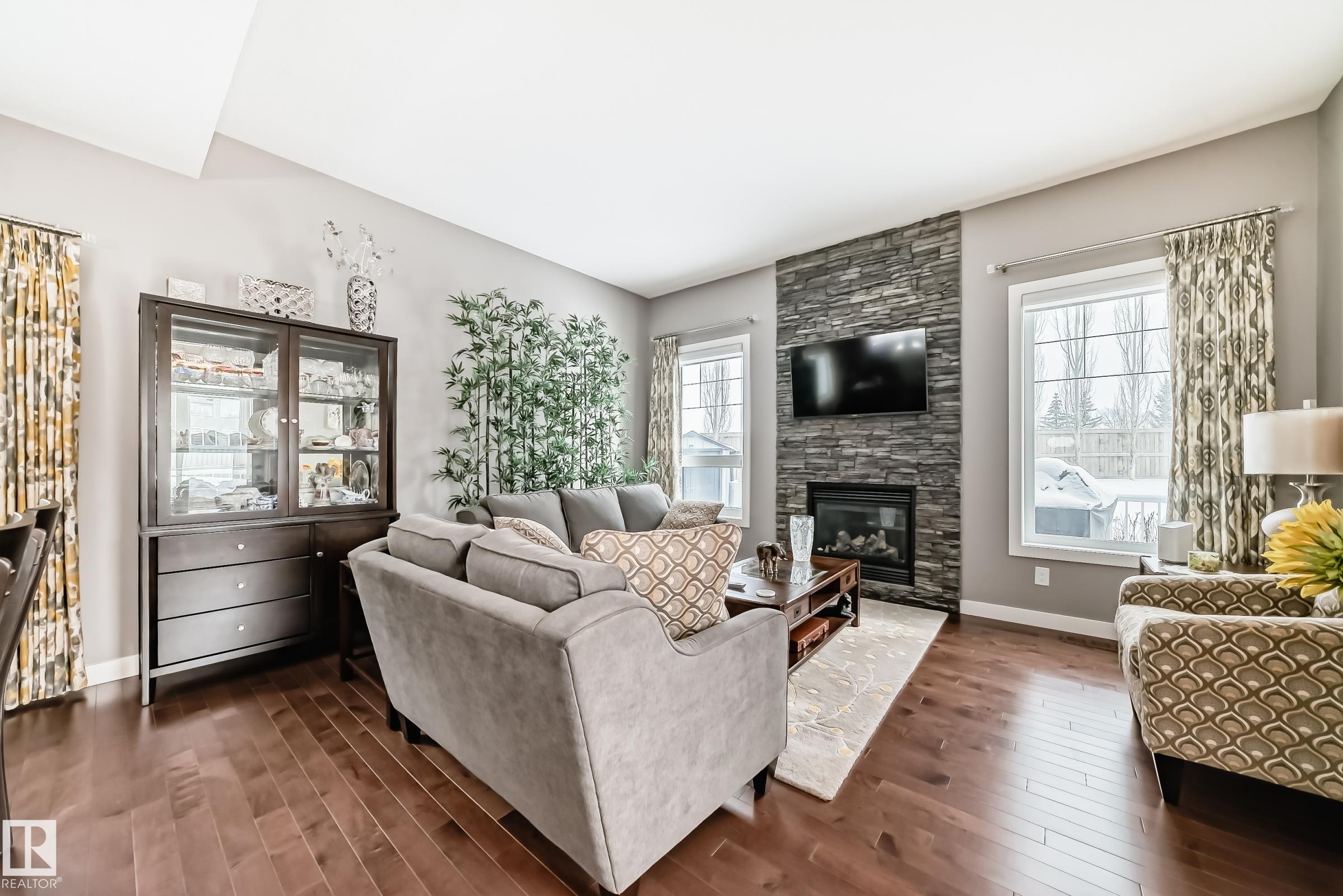 Photo 13 at 8811 217 Street NW, Rosenthal, Edmonton