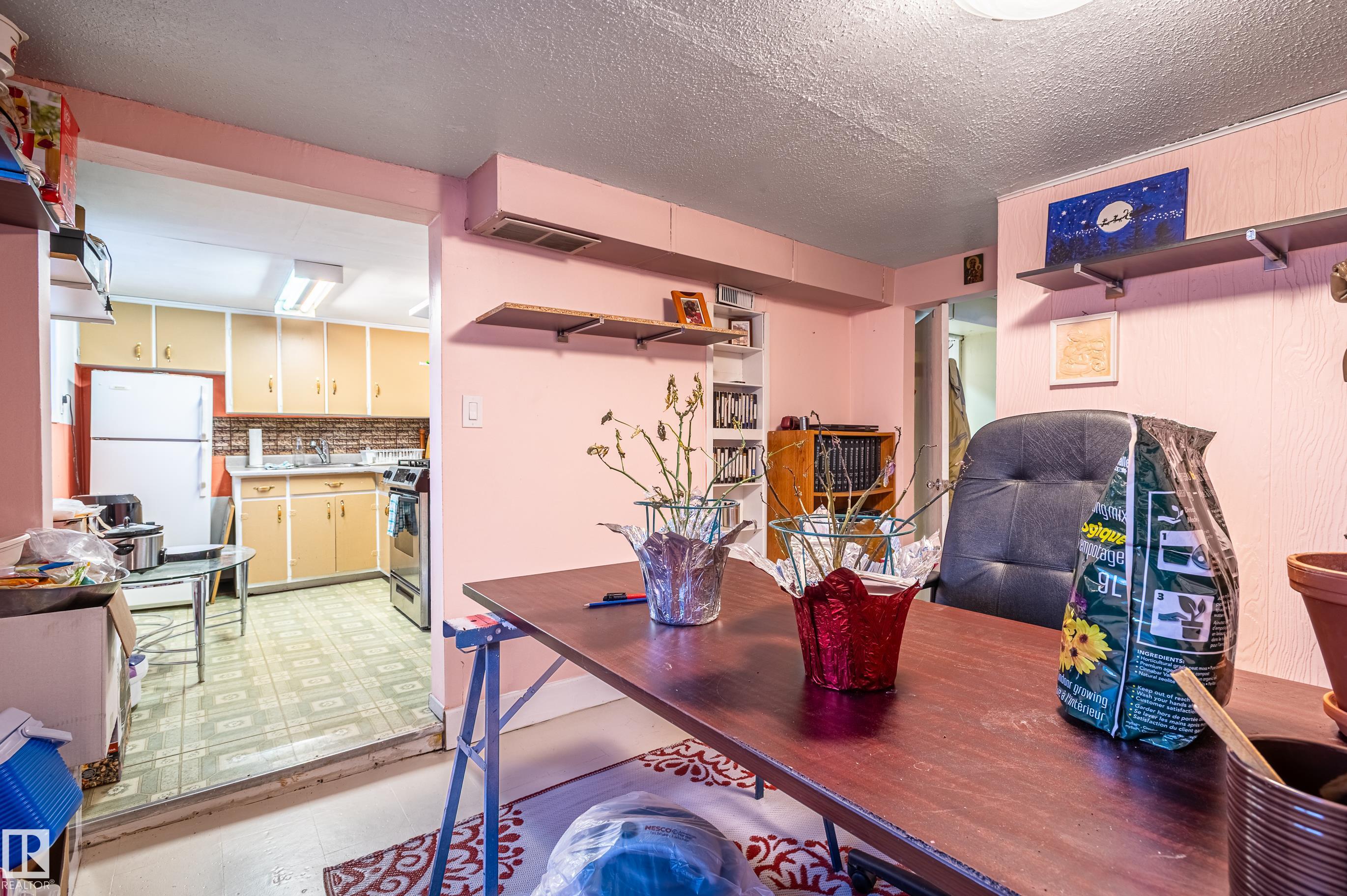 Photo 30 at 10532 157 Street NW, Britannia Youngstown, Edmonton