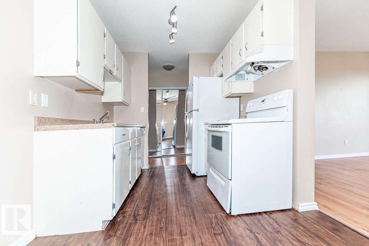 Photo 17 at 417 - 1945 105 Street NW, Keheewin, Edmonton