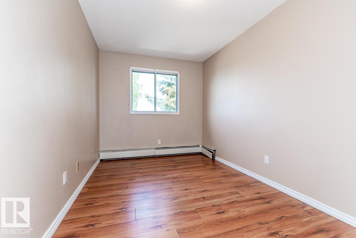 Photo 19 at 417 - 1945 105 Street NW, Keheewin, Edmonton