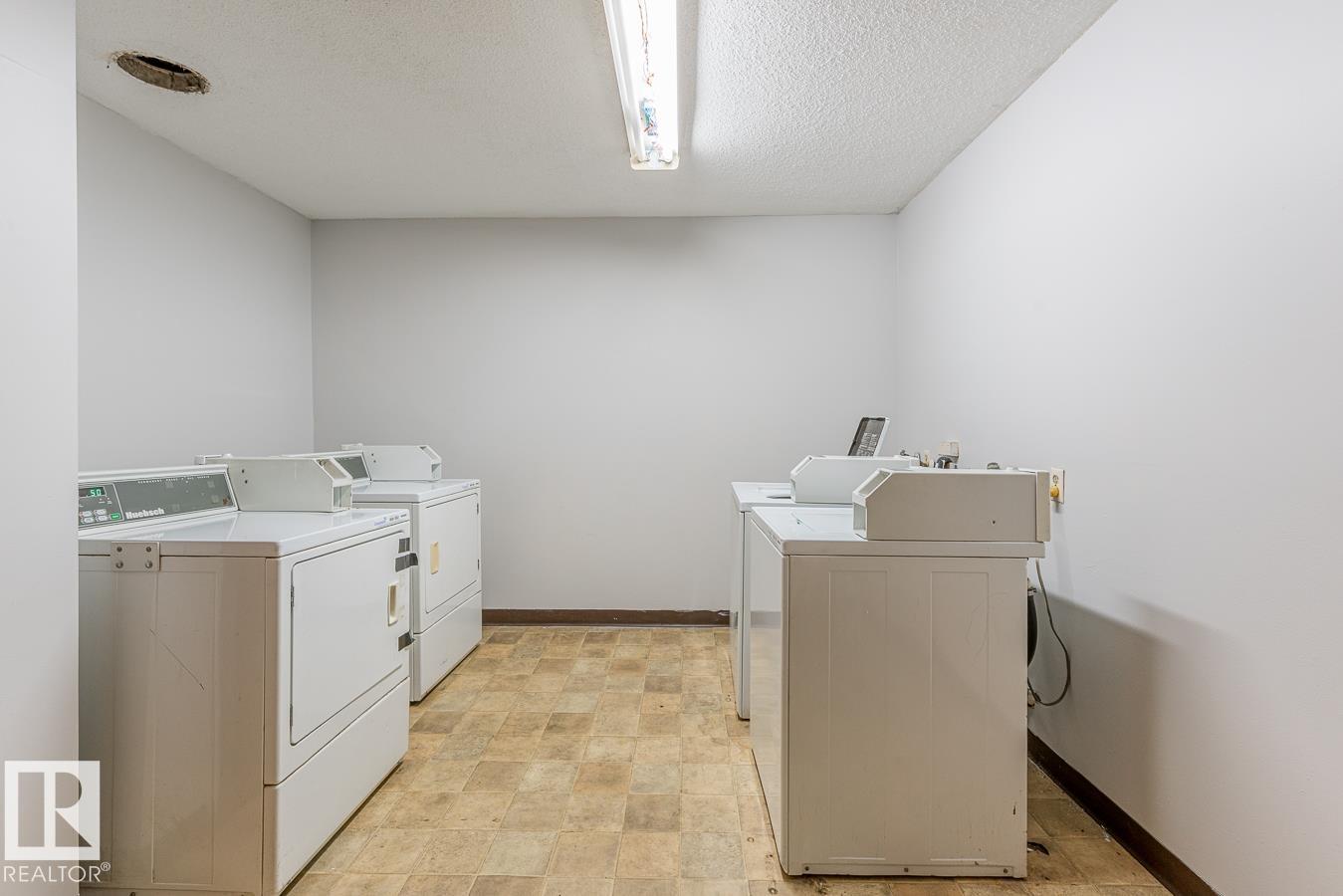 Photo 7 at 417 - 1945 105 Street NW, Keheewin, Edmonton