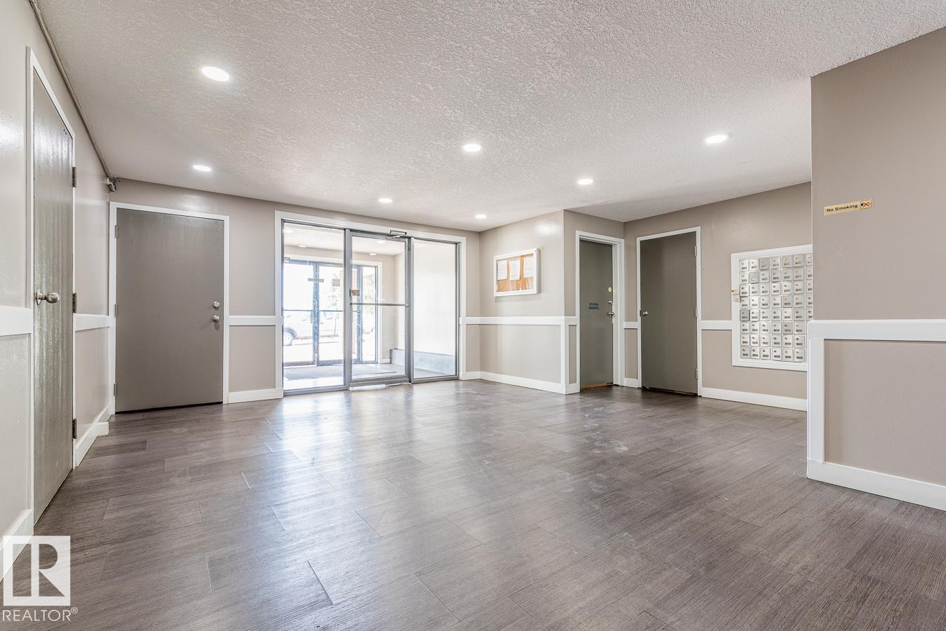 Photo 8 at 417 - 1945 105 Street NW, Keheewin, Edmonton