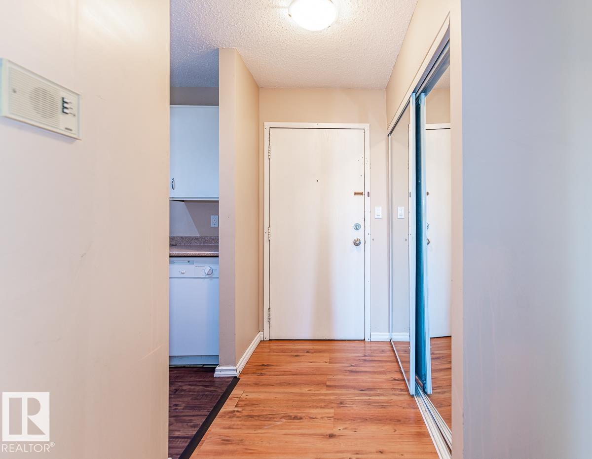 Photo 10 at 417 - 1945 105 Street NW, Keheewin, Edmonton