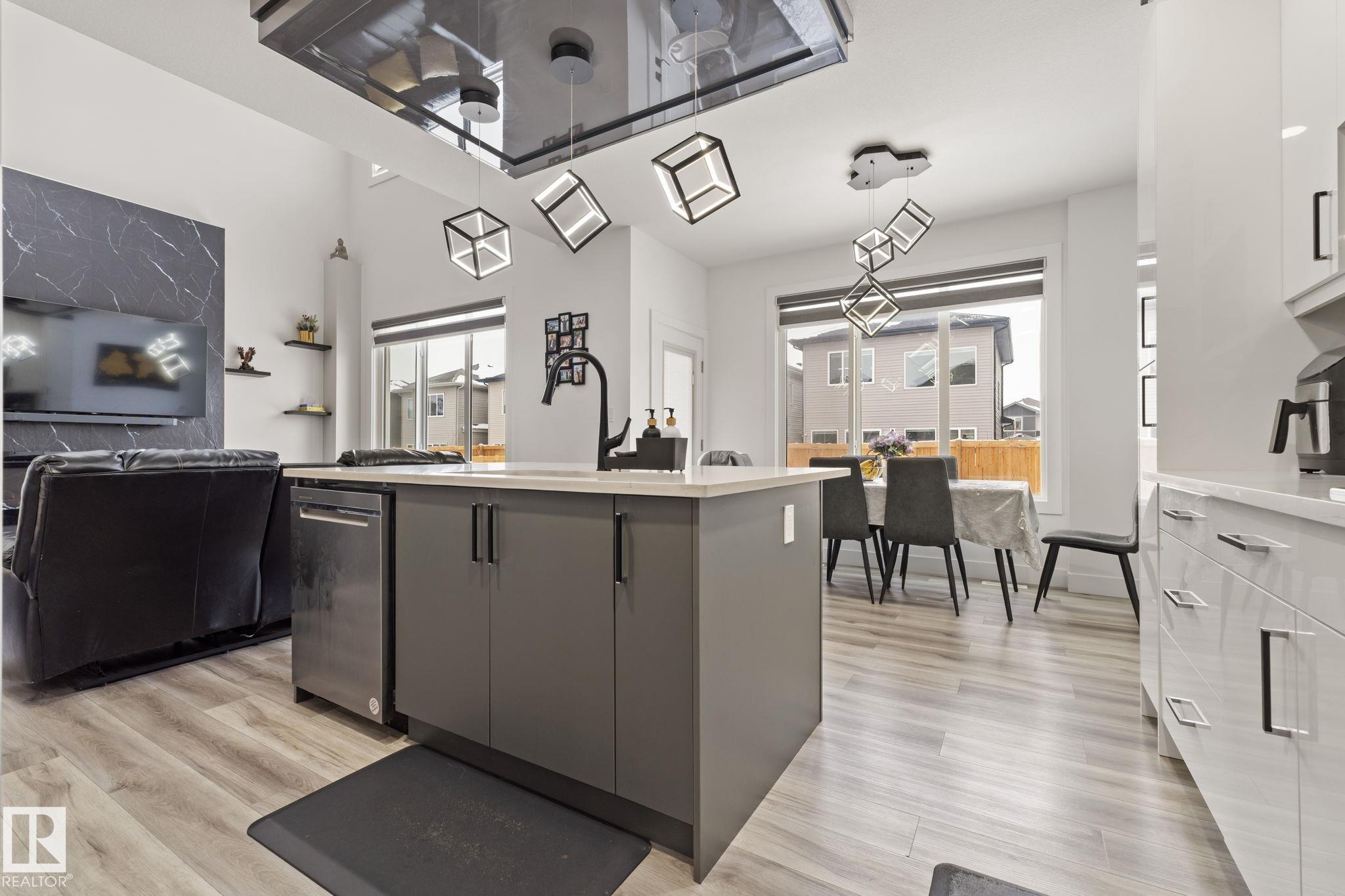 Photo 14 at 5368 Kimball Place SW, Keswick, Edmonton