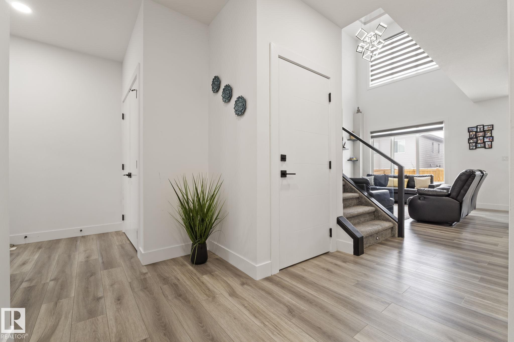 5368 Kimball Place SW, Keswick, Edmonton