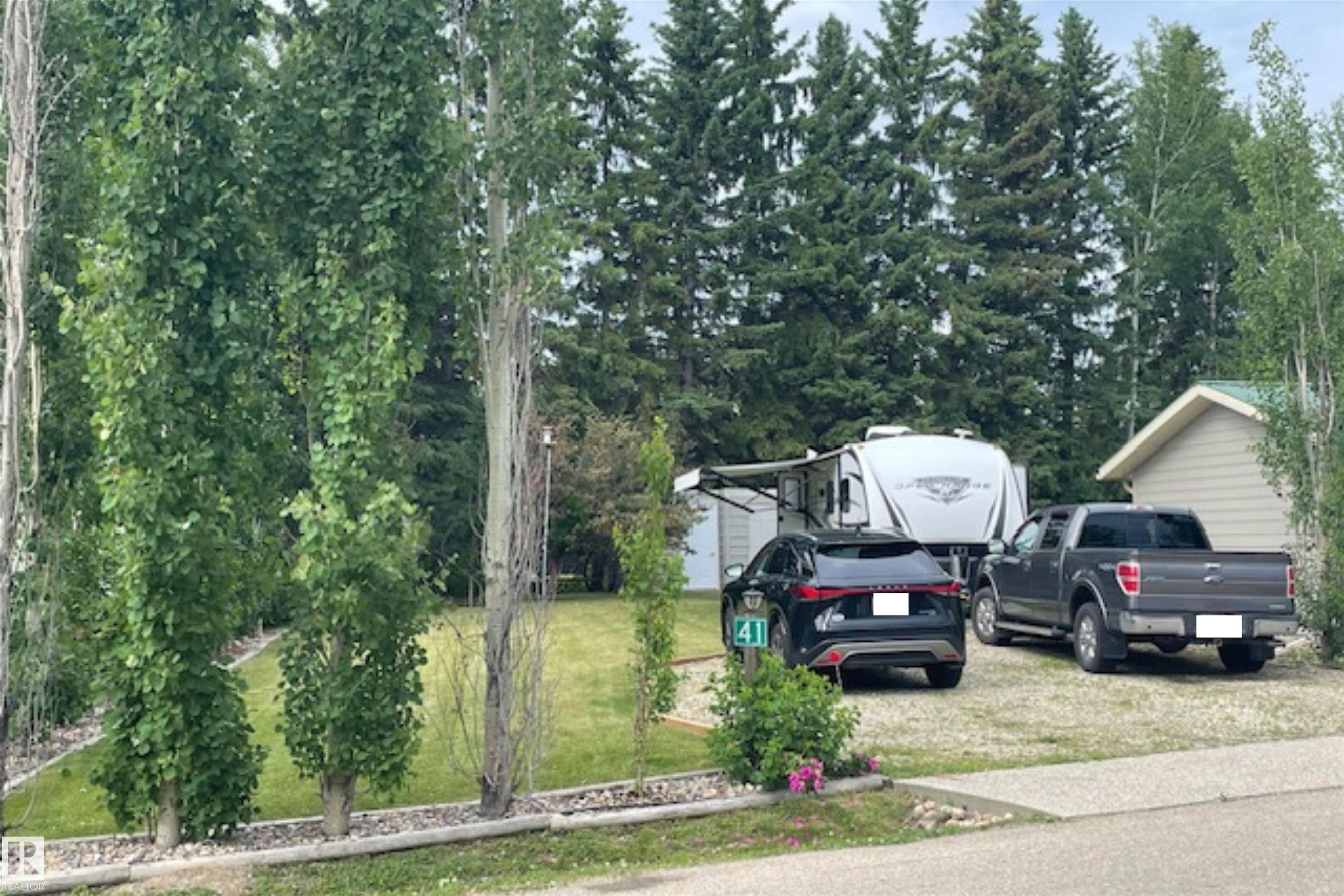 Photo 9 at 41 - 53207A Highway 31, The Meadows, Rural Parkland County