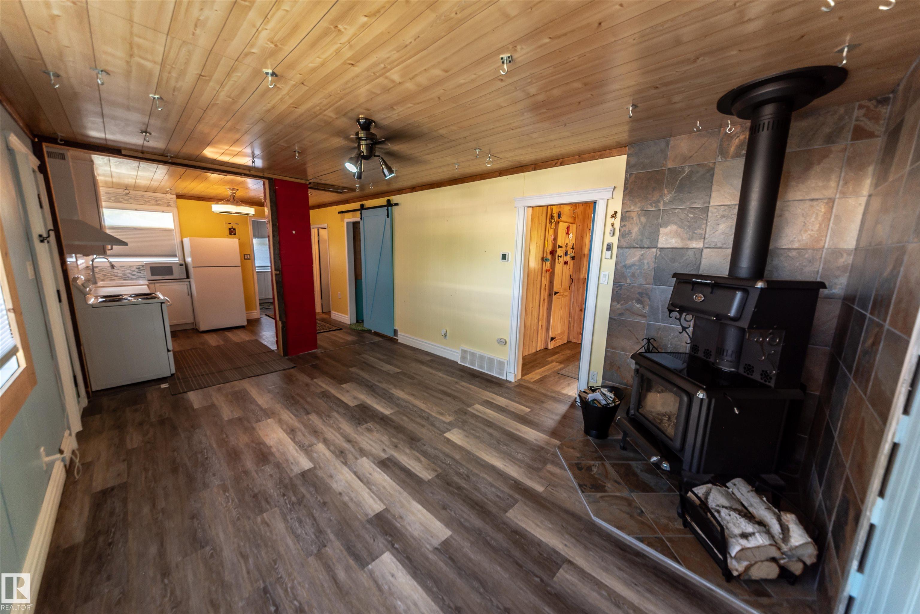 Photo 24 at 303 3 Street, Yellowstone, Rural Lac Ste. Anne County