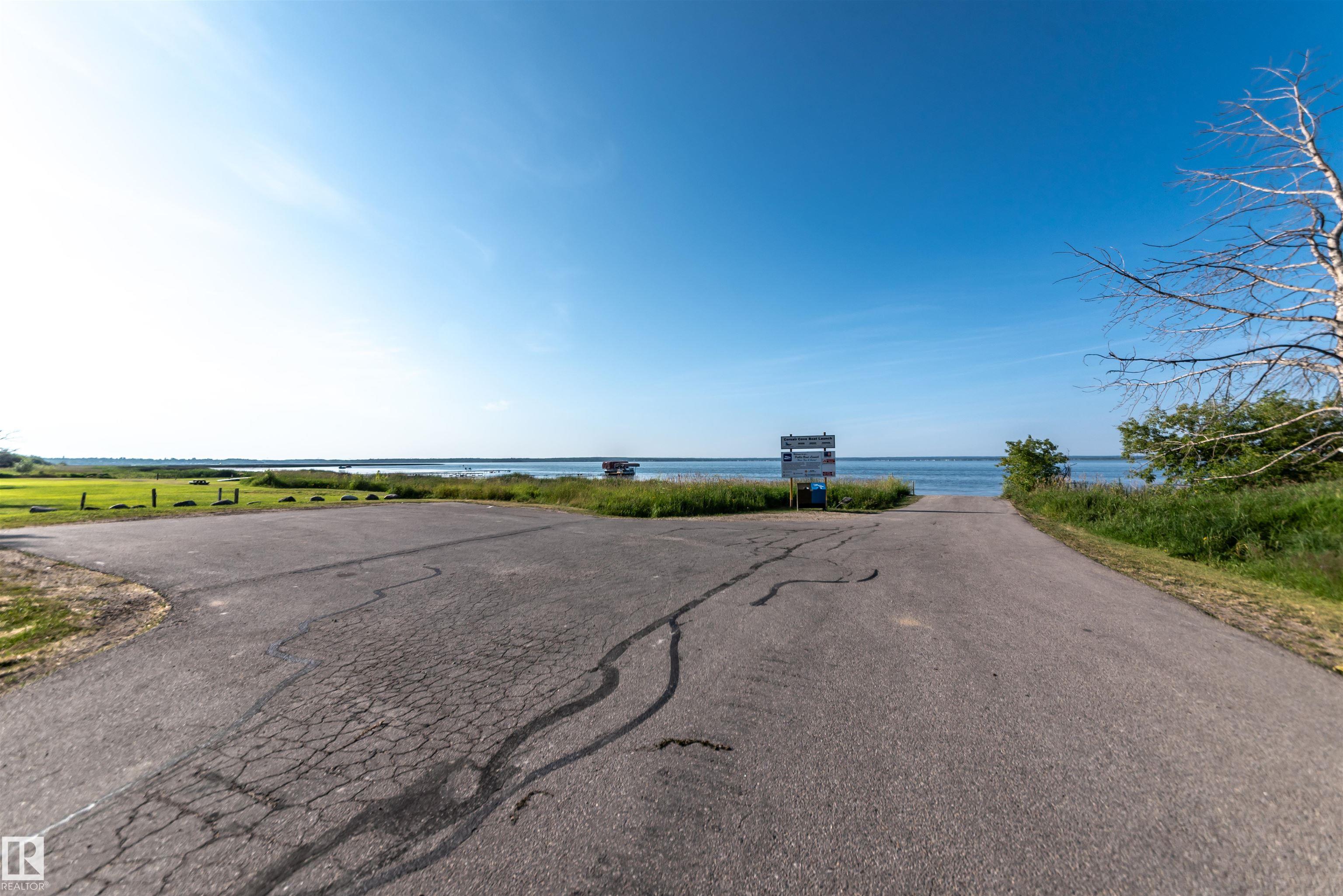 Photo 42 at 303 3 Street, Yellowstone, Rural Lac Ste. Anne County