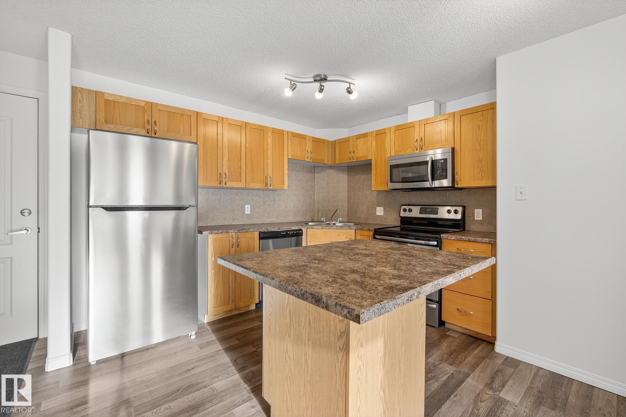 1124 - 330 Clareview Station Drive NW, Clareview Town Centre, Edmonton