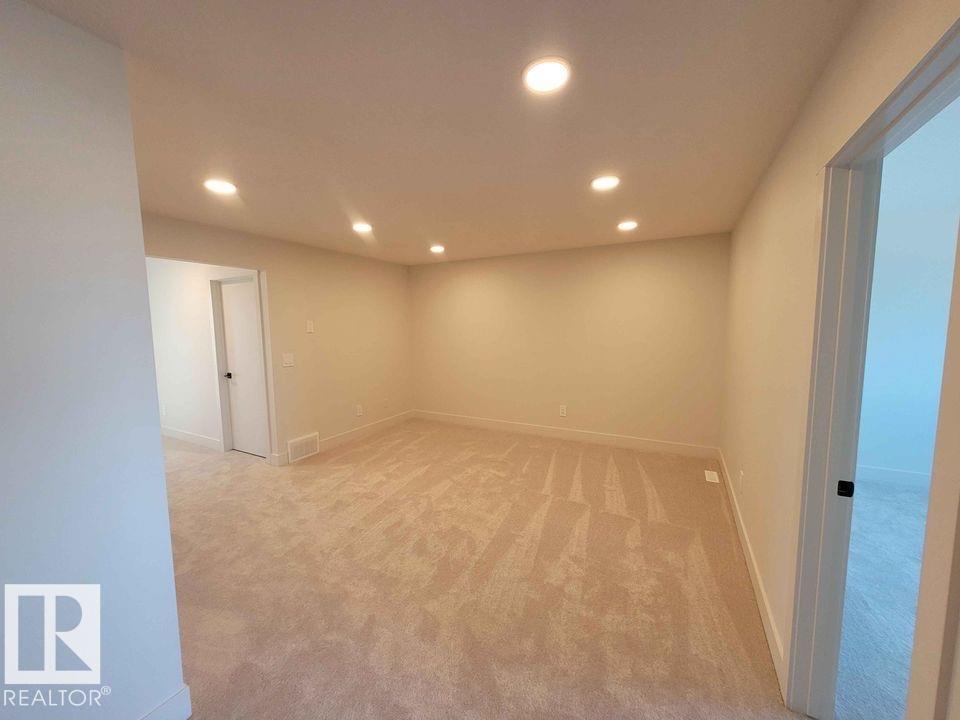 Photo 14 at 1009 Goldfinch Way NW, Kinglet Gardens, Edmonton