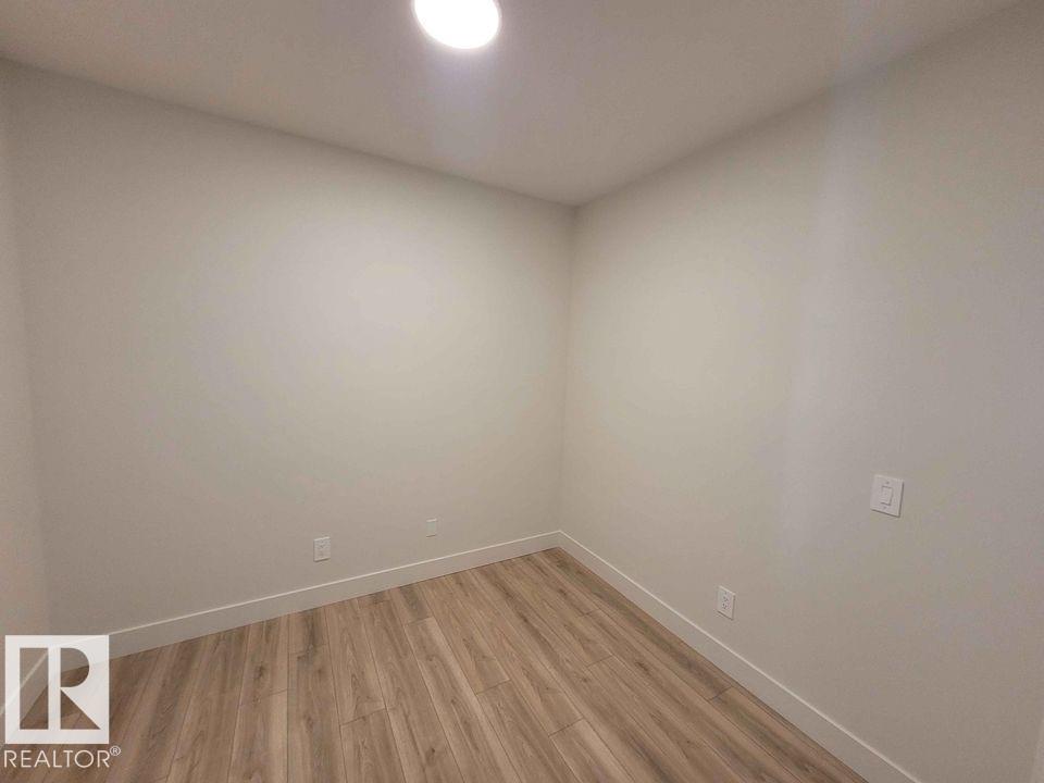 Photo 26 at 1009 Goldfinch Way NW, Kinglet Gardens, Edmonton