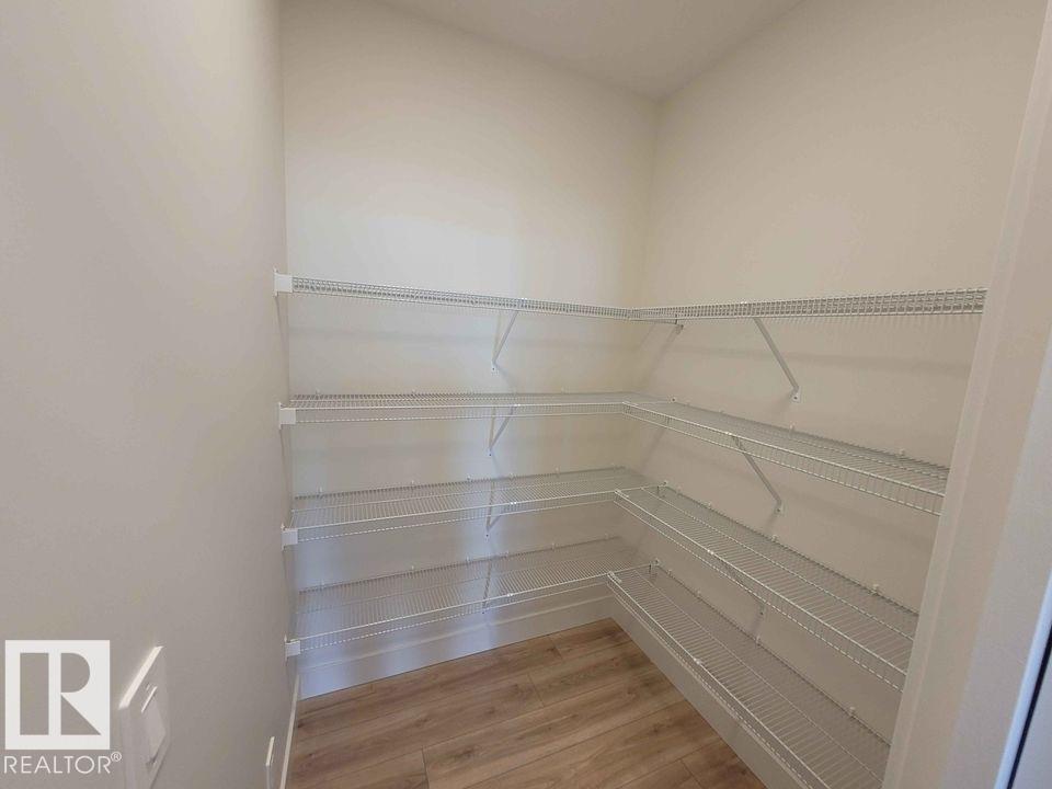 Photo 6 at 1009 Goldfinch Way NW, Kinglet Gardens, Edmonton