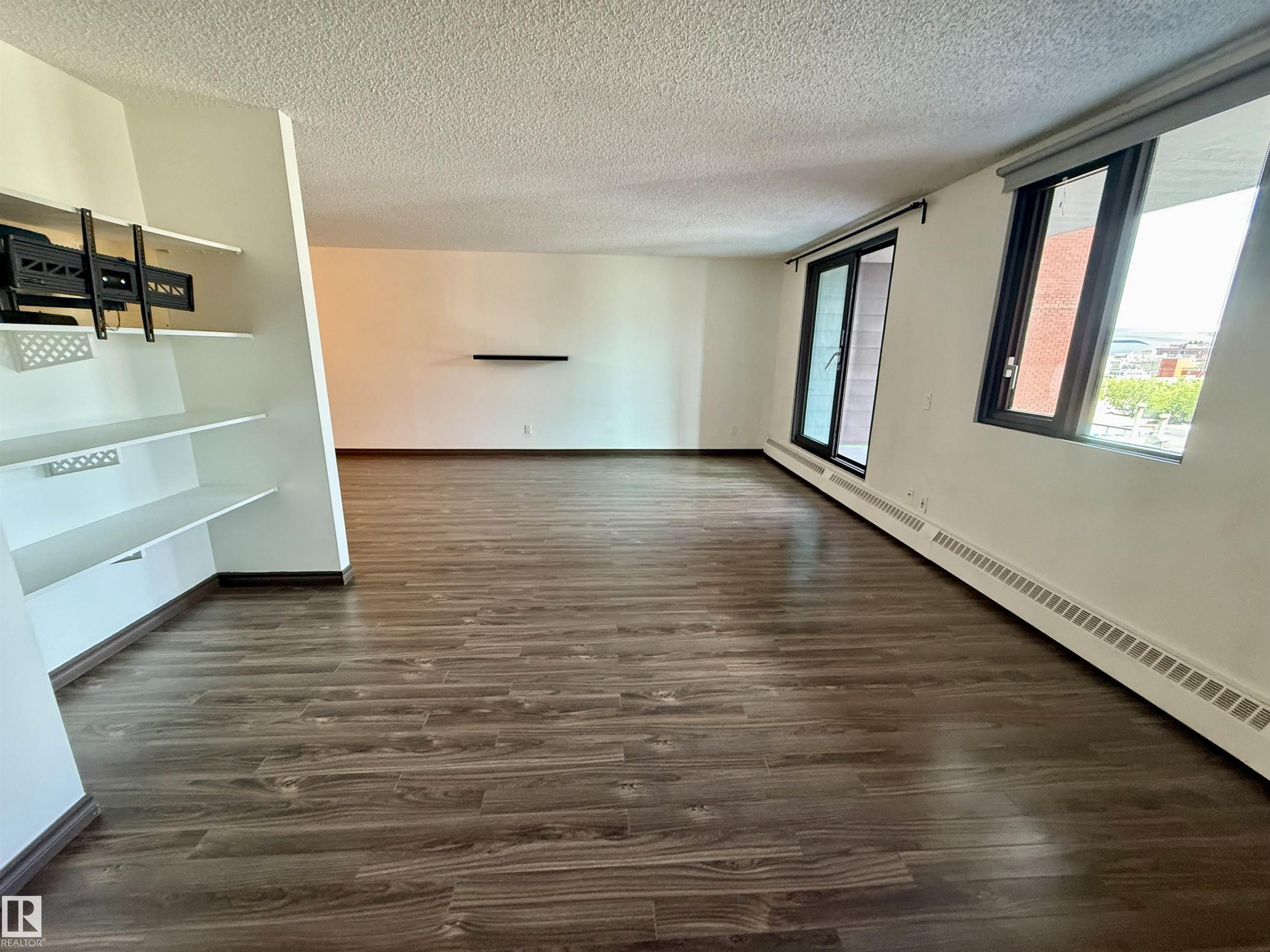 Photo 10 at #409 10145 109 Street NW, Downtown, Edmonton