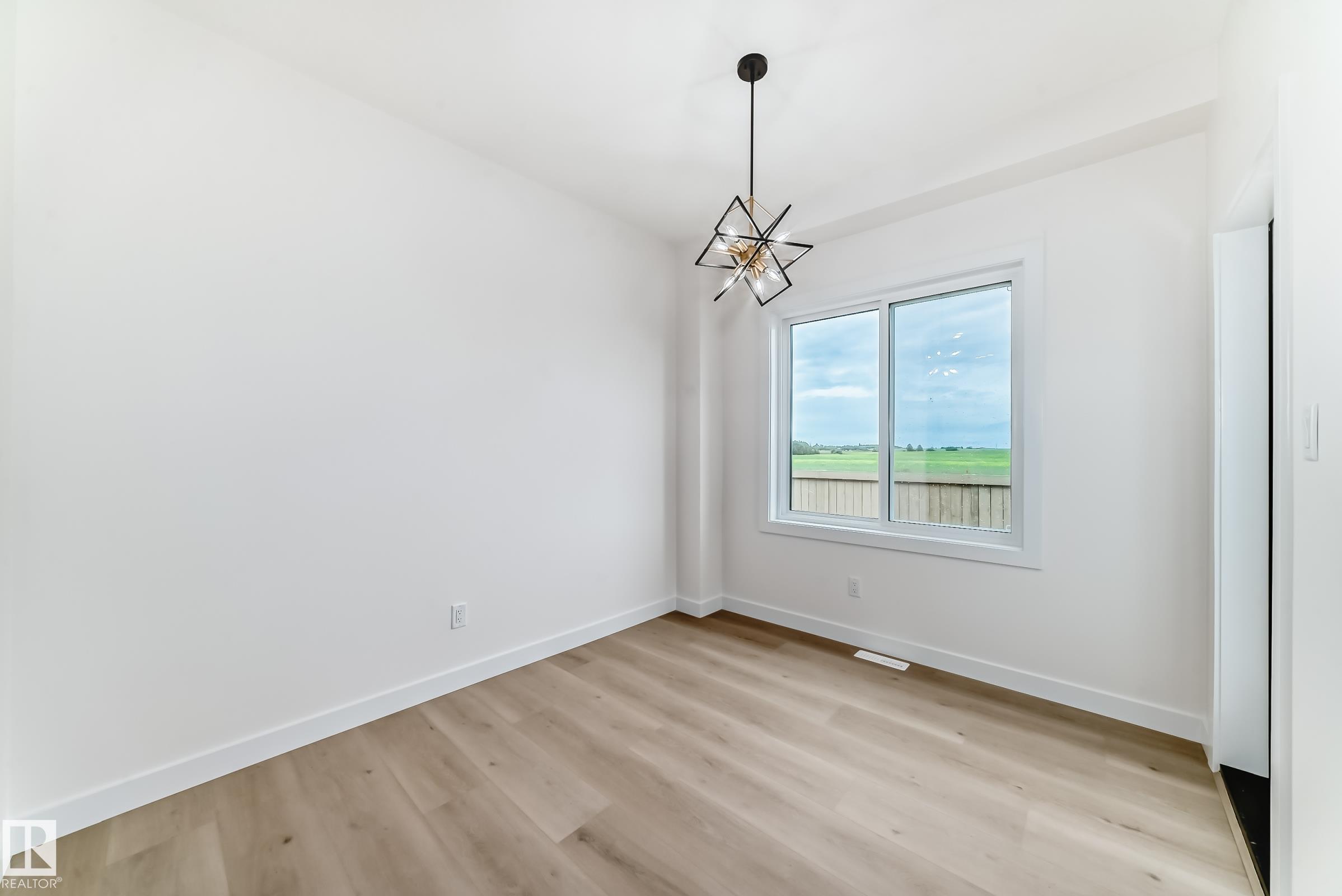 3720 67 Street, Montrose Estates, Beaumont