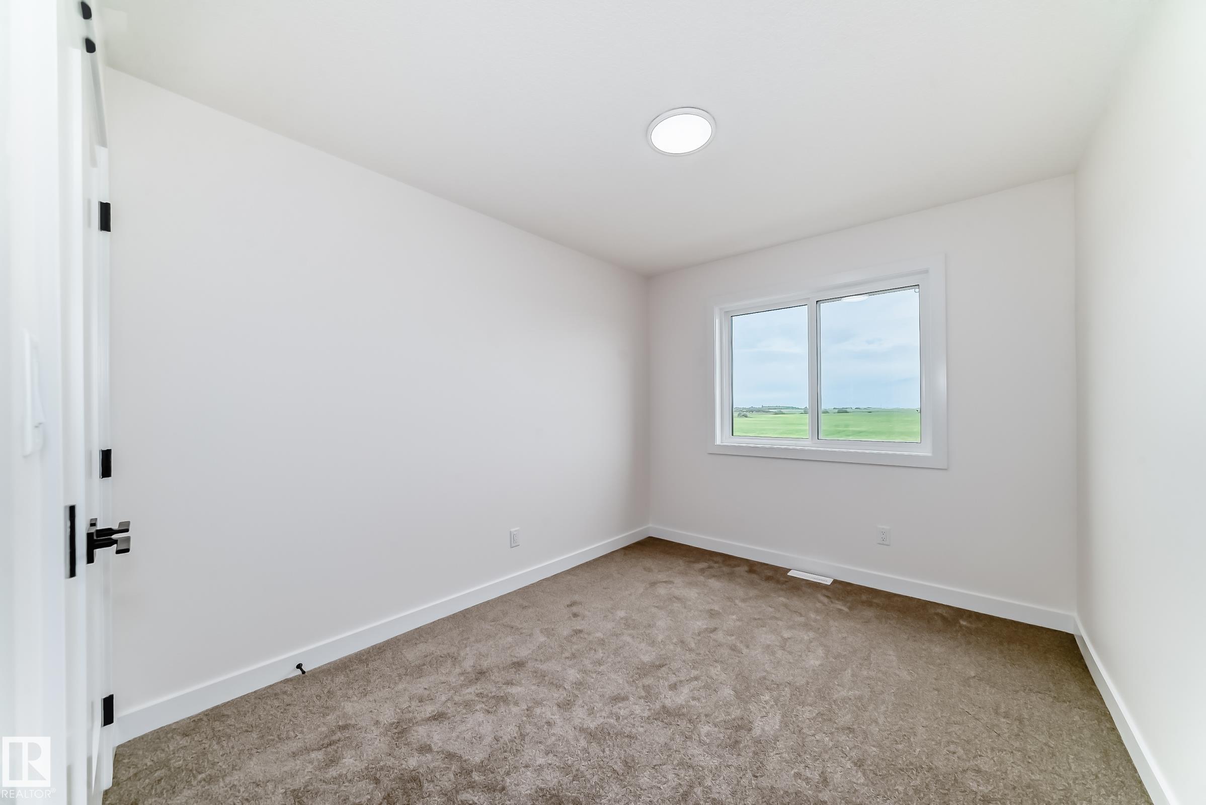 Photo 9 at 3720 67 Street, Montrose Estates, Beaumont