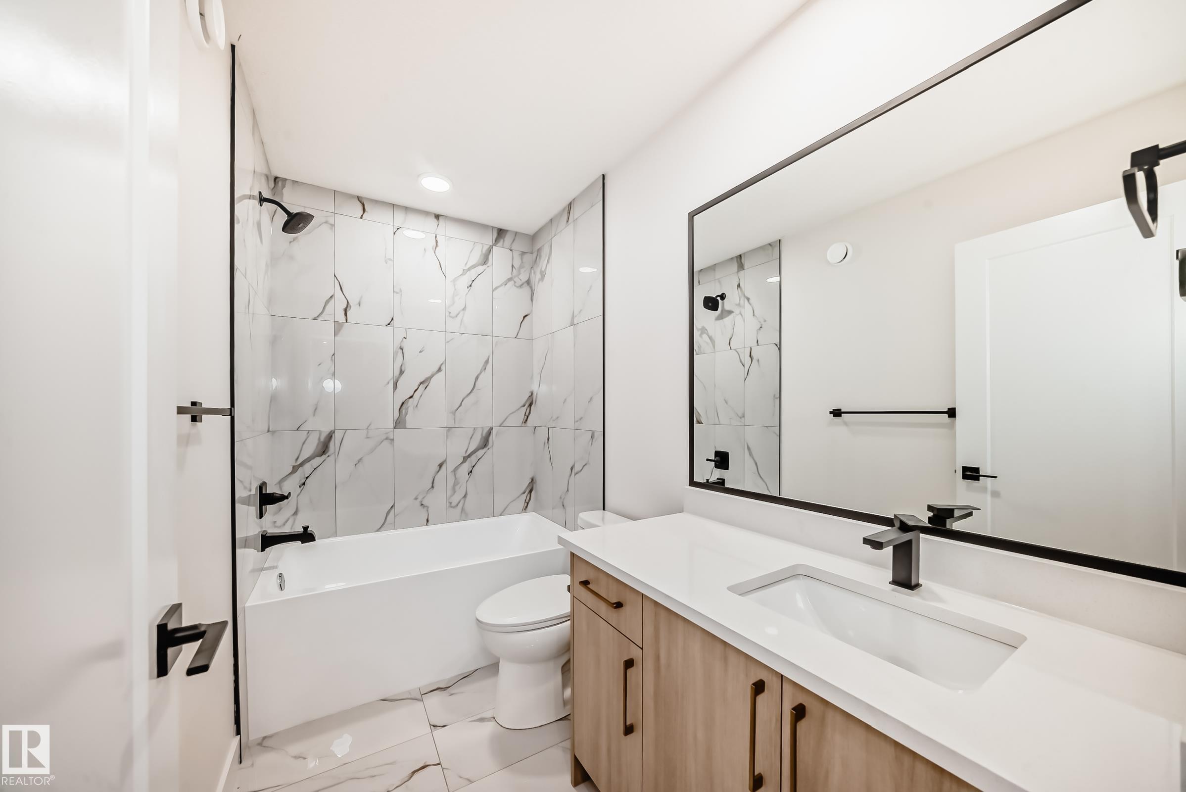 Photo 10 at 3720 67 Street, Montrose Estates, Beaumont