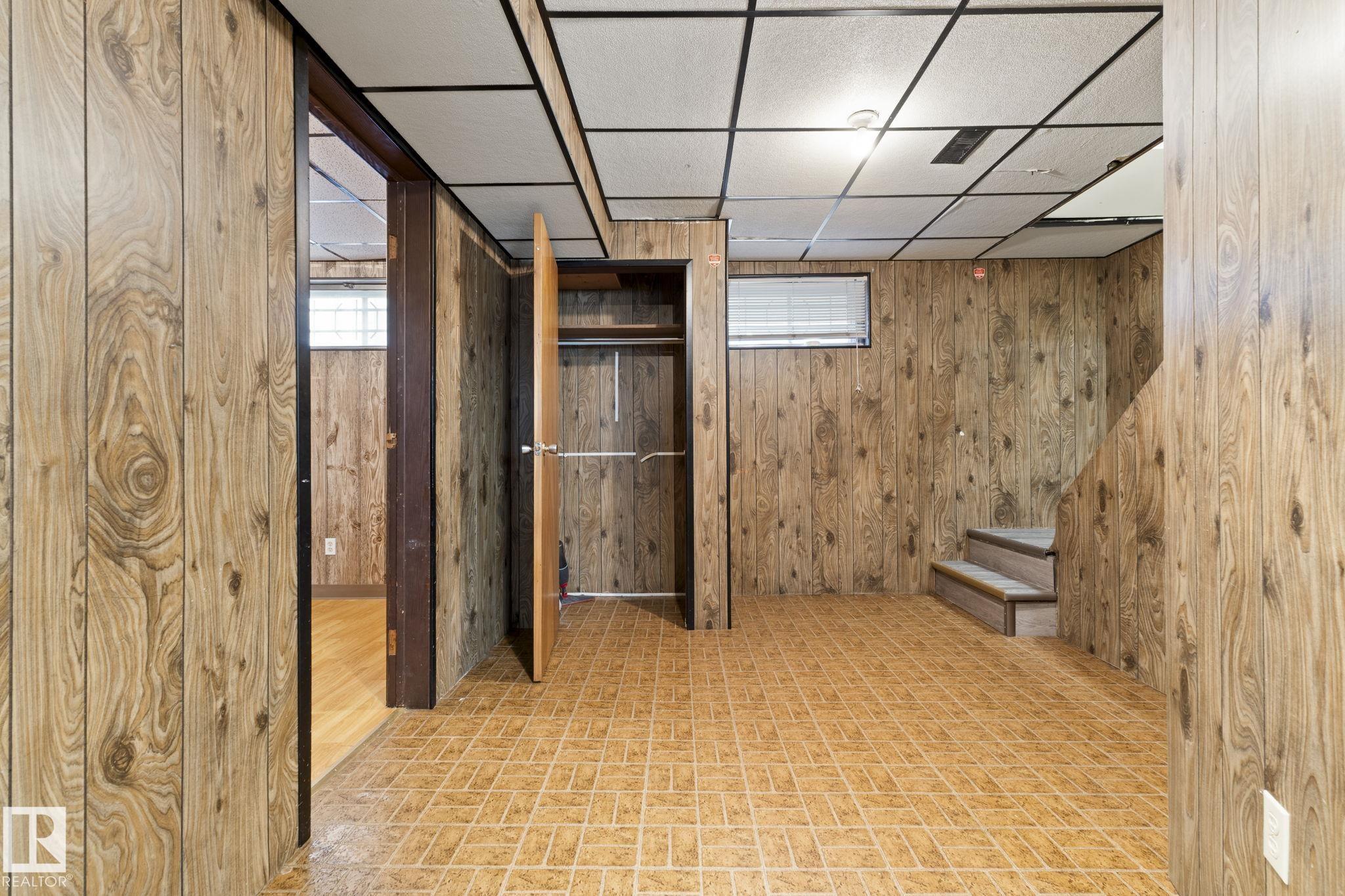 Photo 26 at 12023 137 Avenue NW, Kensington, Edmonton