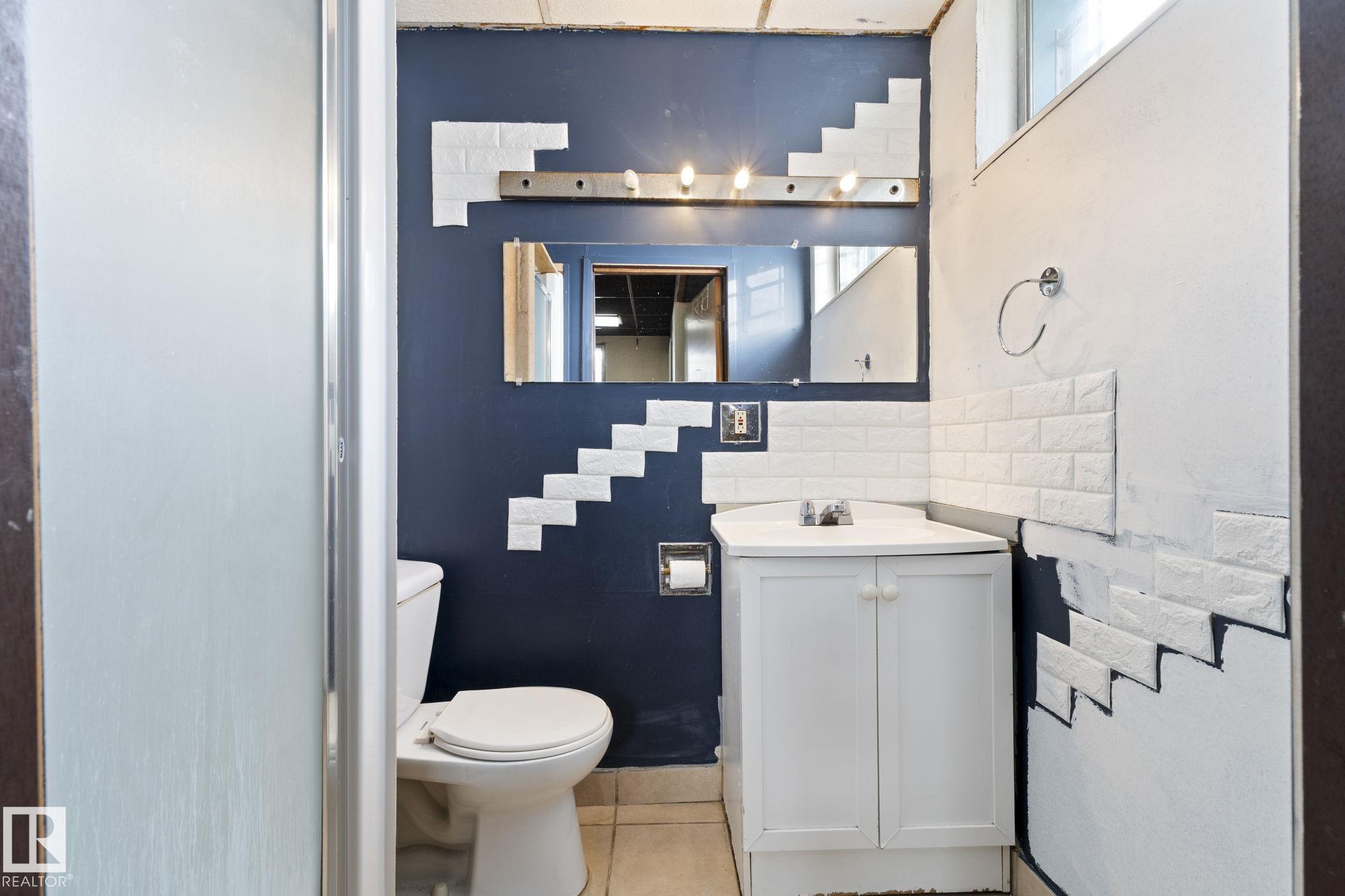 Photo 41 at 12023 137 Avenue NW, Kensington, Edmonton