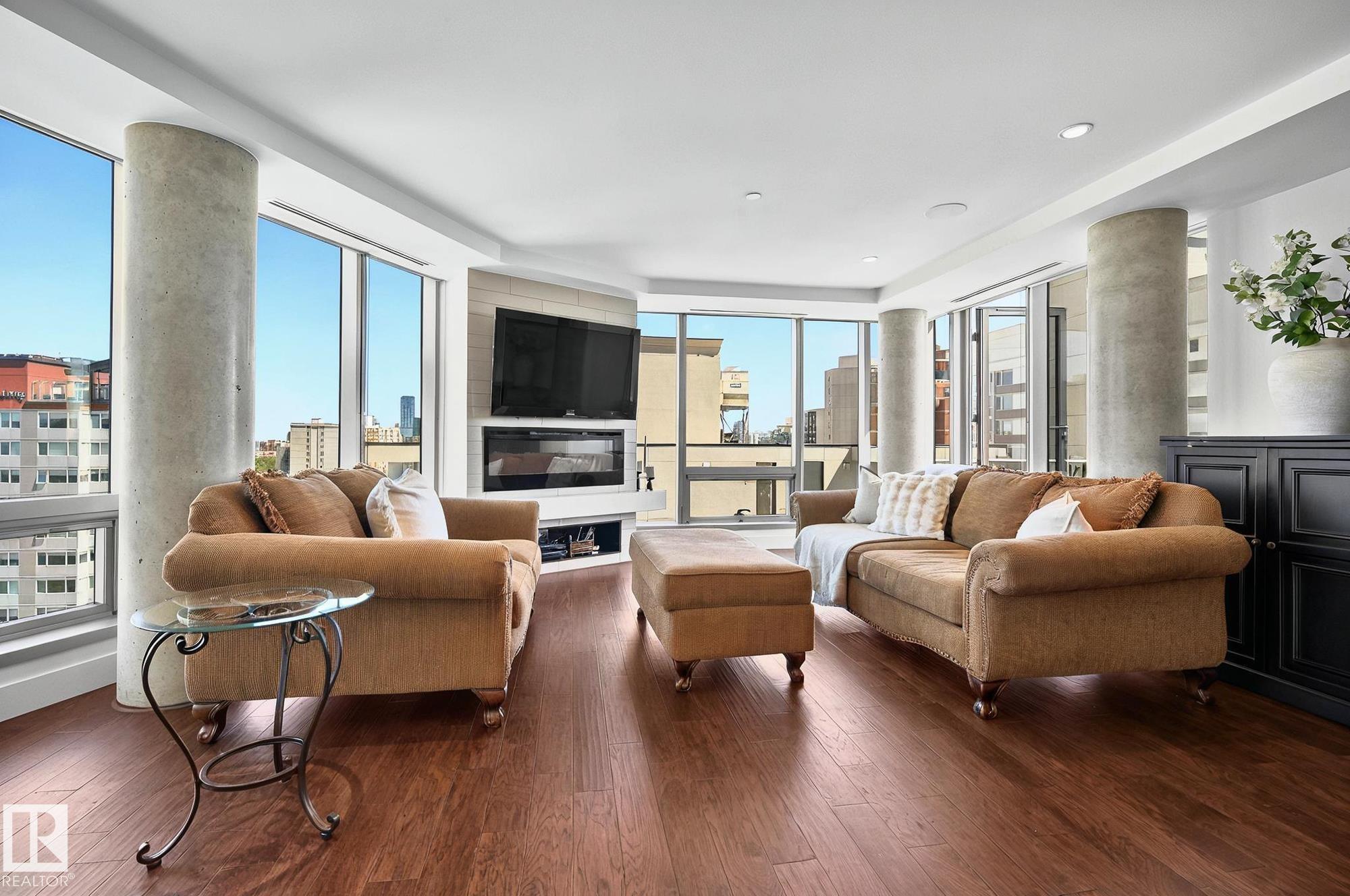 Picture for #1201 11969 JASPER AV NW