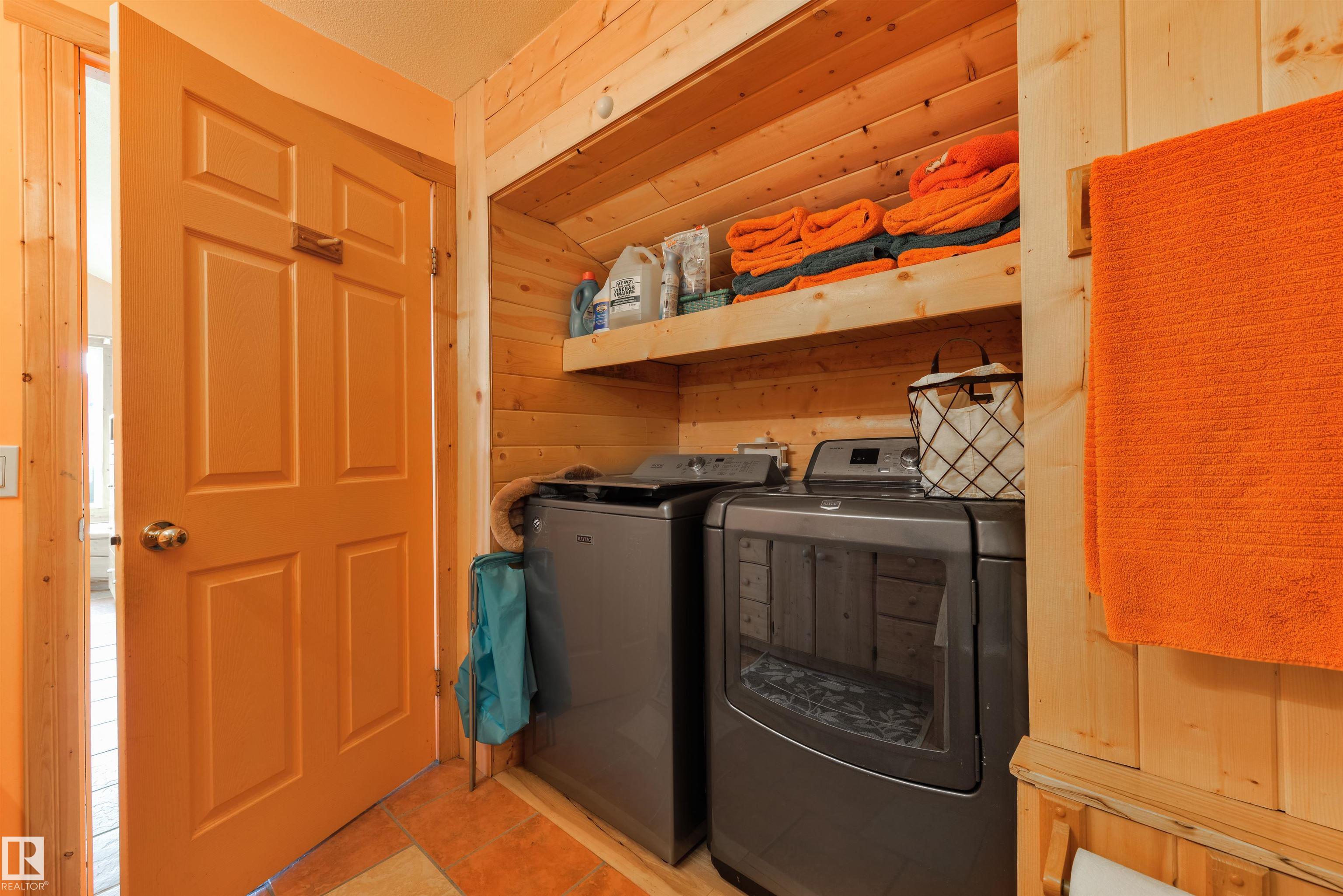 Photo 22 at 113 Bayview Drive, Lakeview, Rural Parkland County