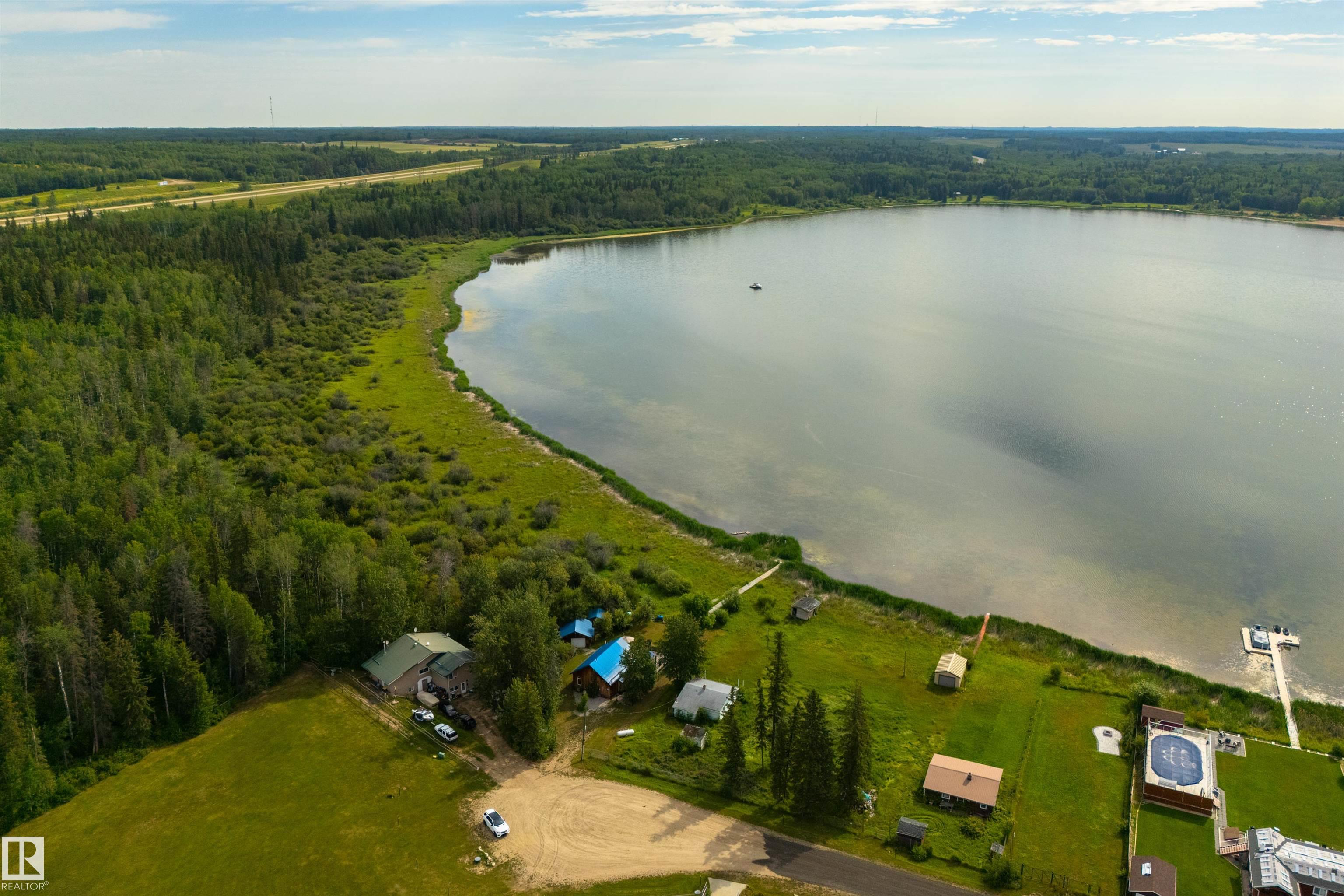 Photo 38 at 113 Bayview Drive, Lakeview, Rural Parkland County