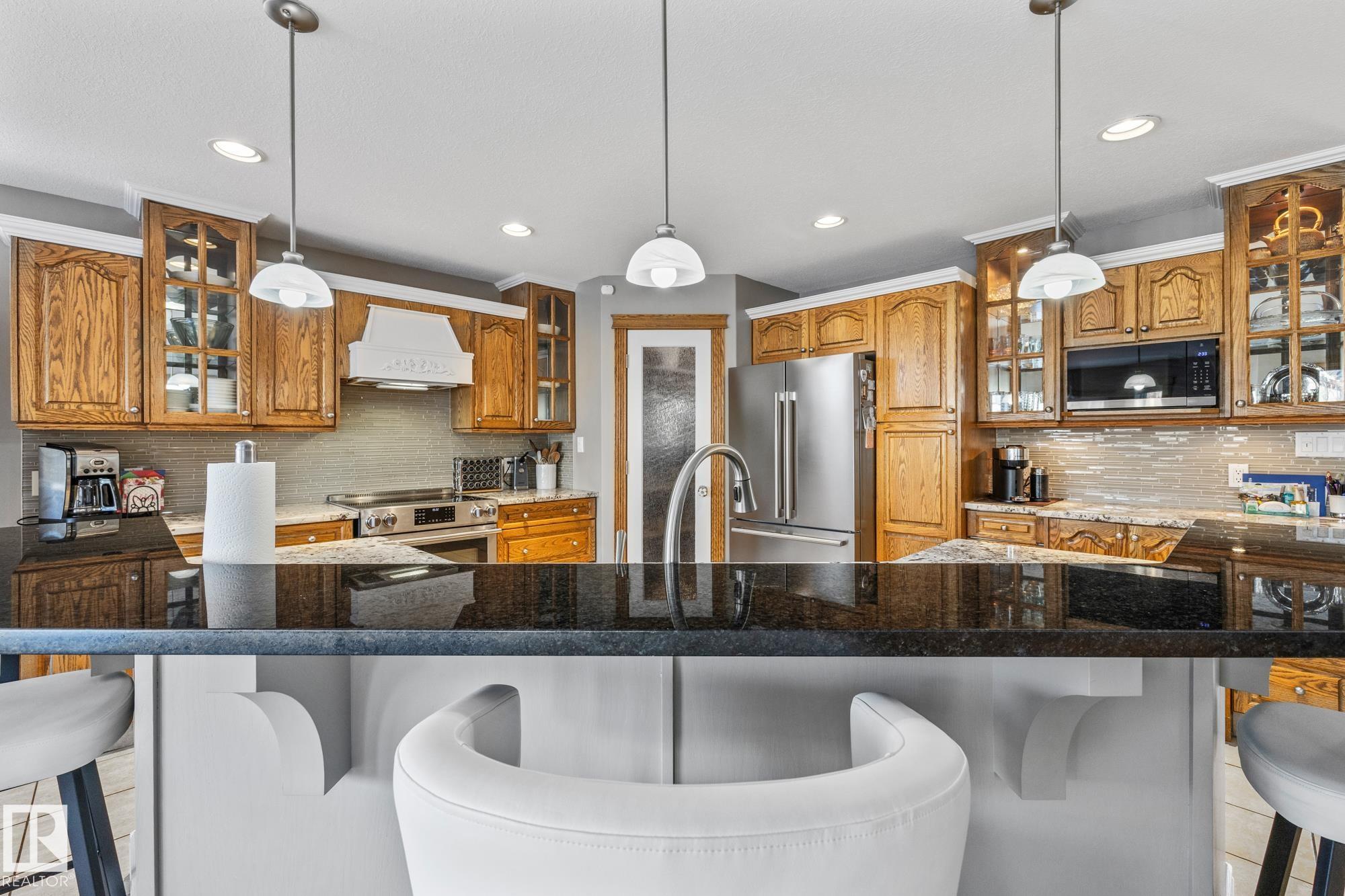 Photo 8 at 9106 96 Avenue, Morinville