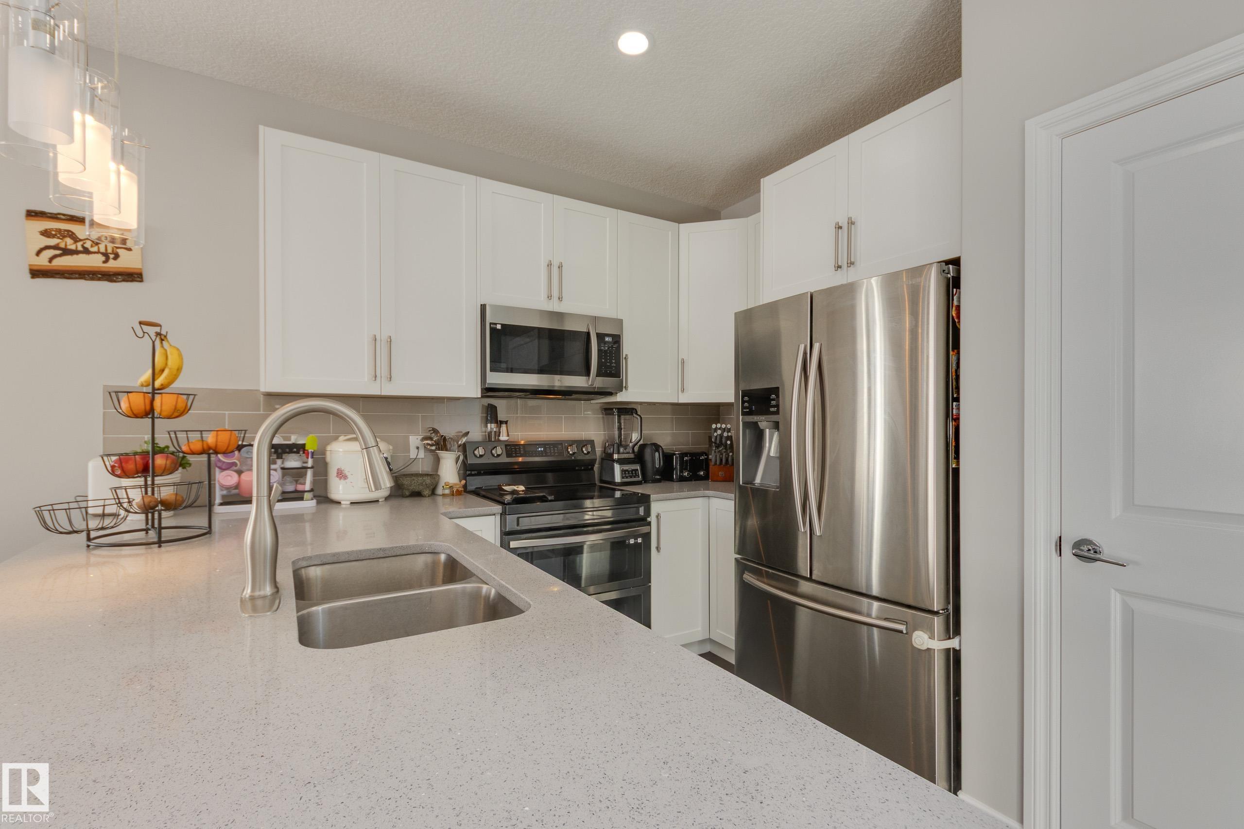 Photo 14 at 6687 Cardinal Road SW, Chappelle Area, Edmonton