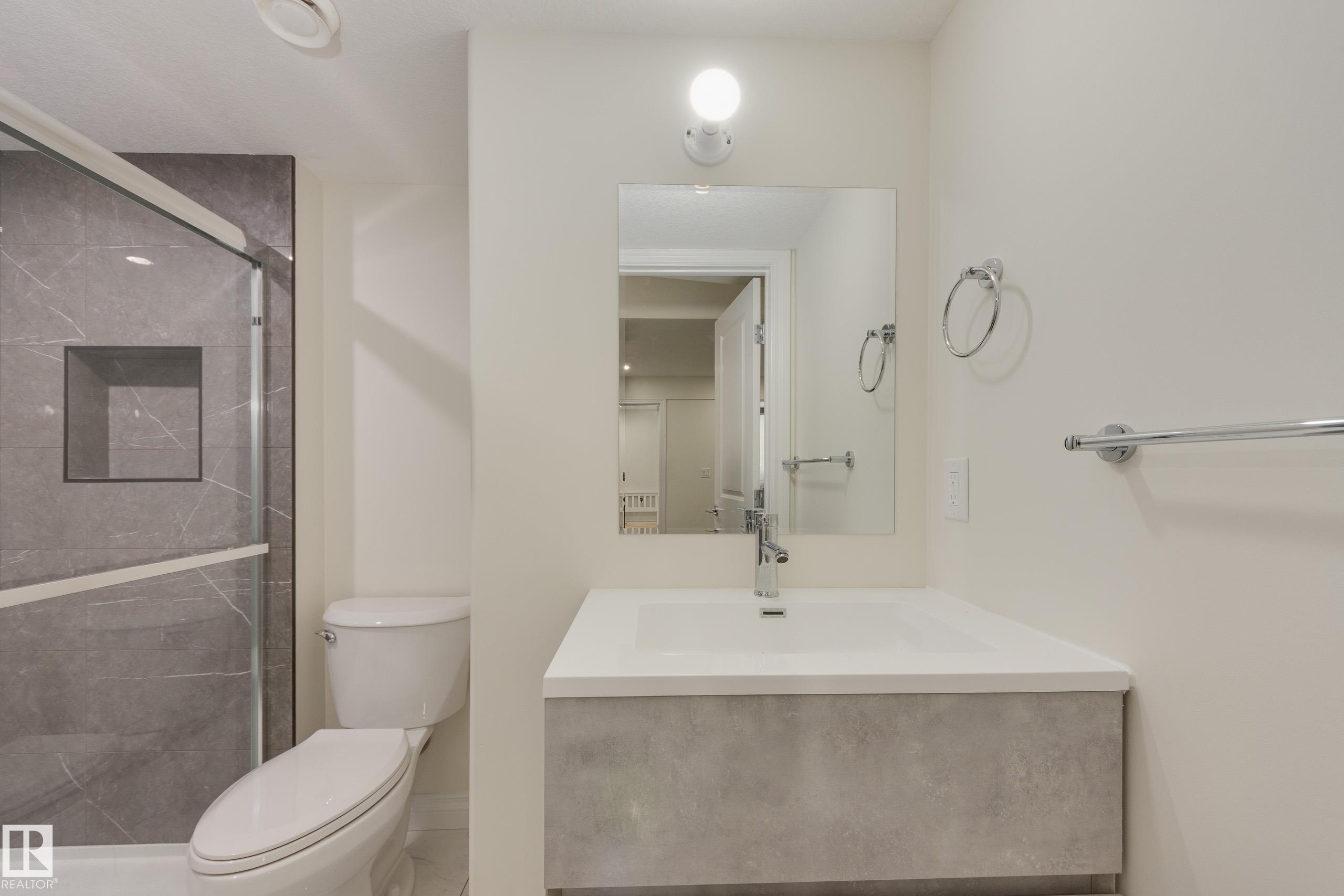 https://zimg.paragon.ice.com/ParagonImages/Property/PM/RAE/225388353/42/0/0/4df02c85c4518543f6d0ab0316c3ead2/1/8e1aa6ba4f5c2e8601ec35c8f087f04c/225388353-f46a2aab-85fa-4dc9-b376-651f0351ddc0.JPG