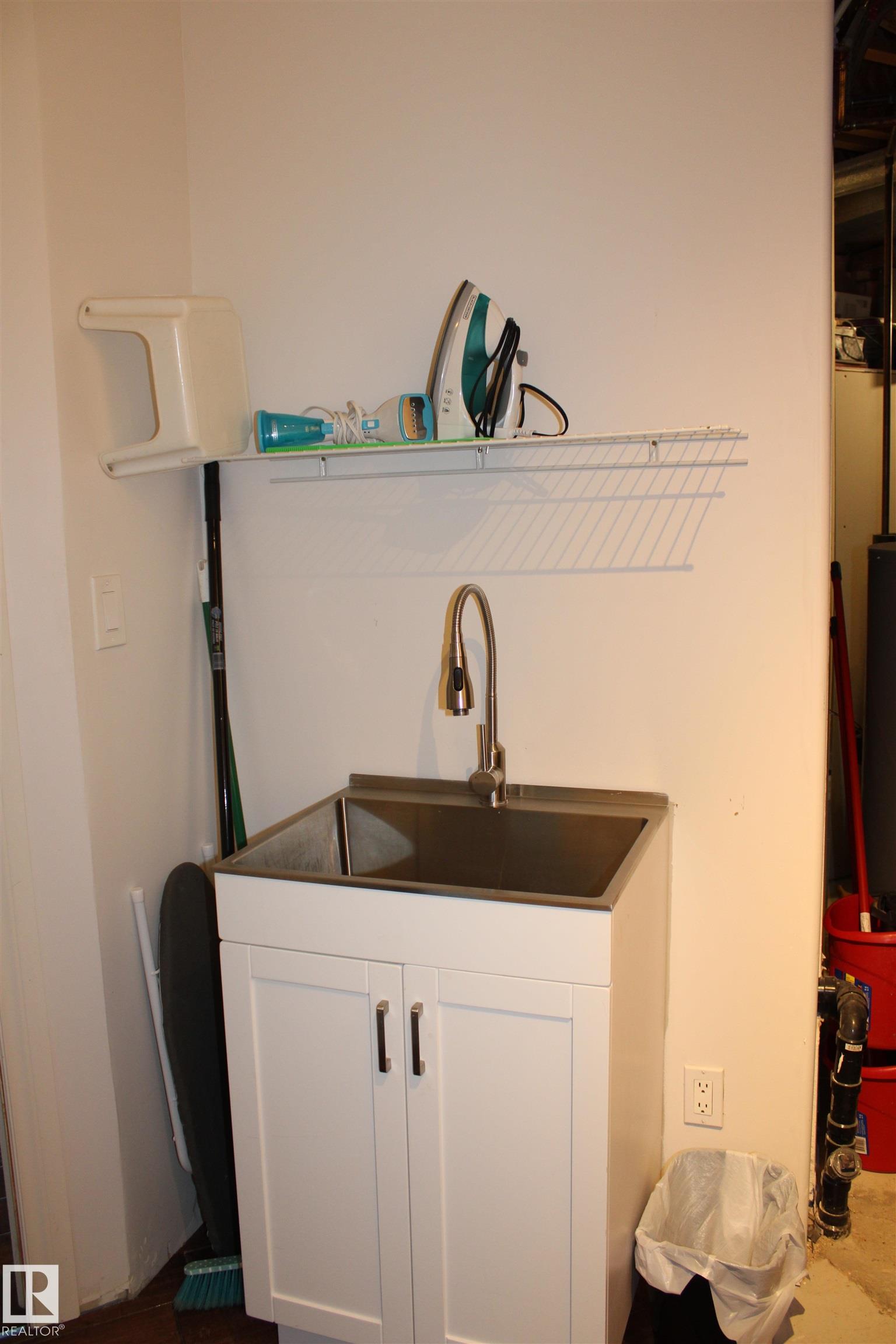 Photo 37 at 26 Longview Drive, Stoneshire, Spruce Grove