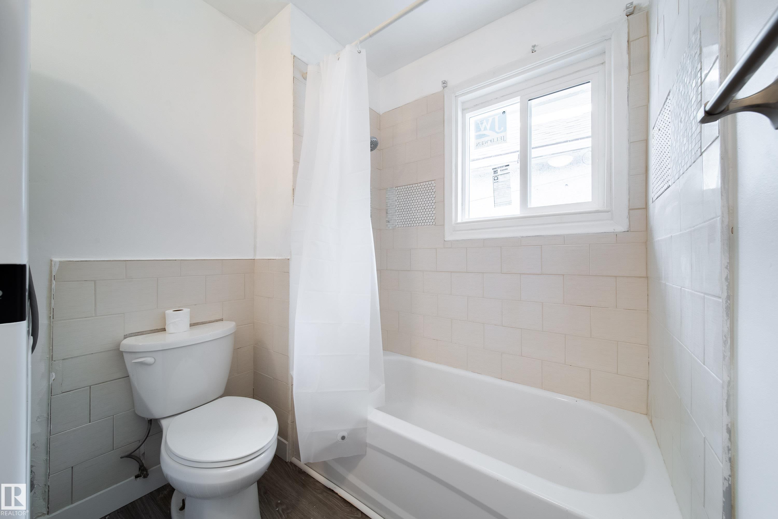 Photo 19 at 11430 81 Street NW, Parkdale, Edmonton